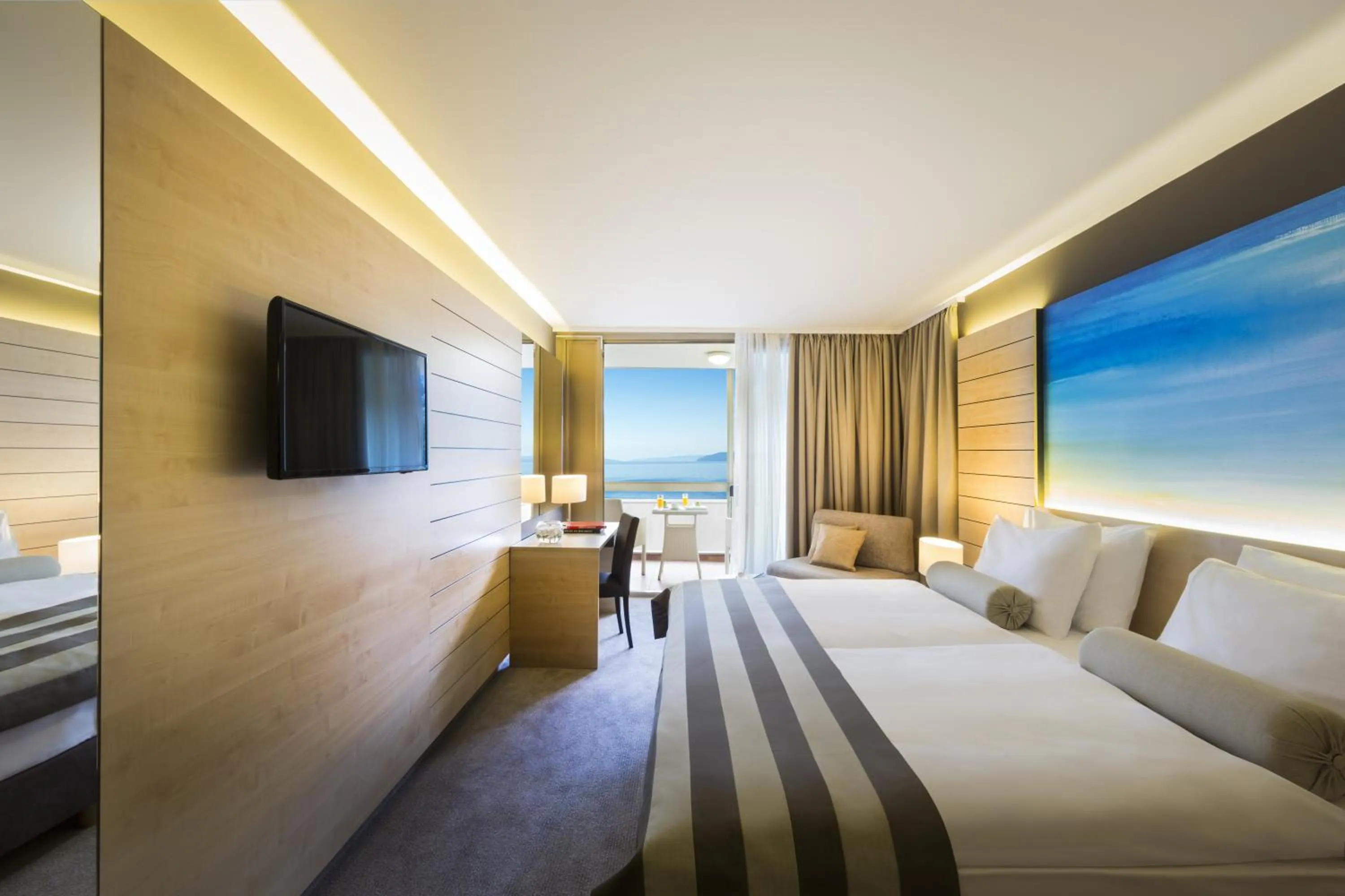 Superior Twin Room with Sea View in Hotel Excelsior - Liburnia