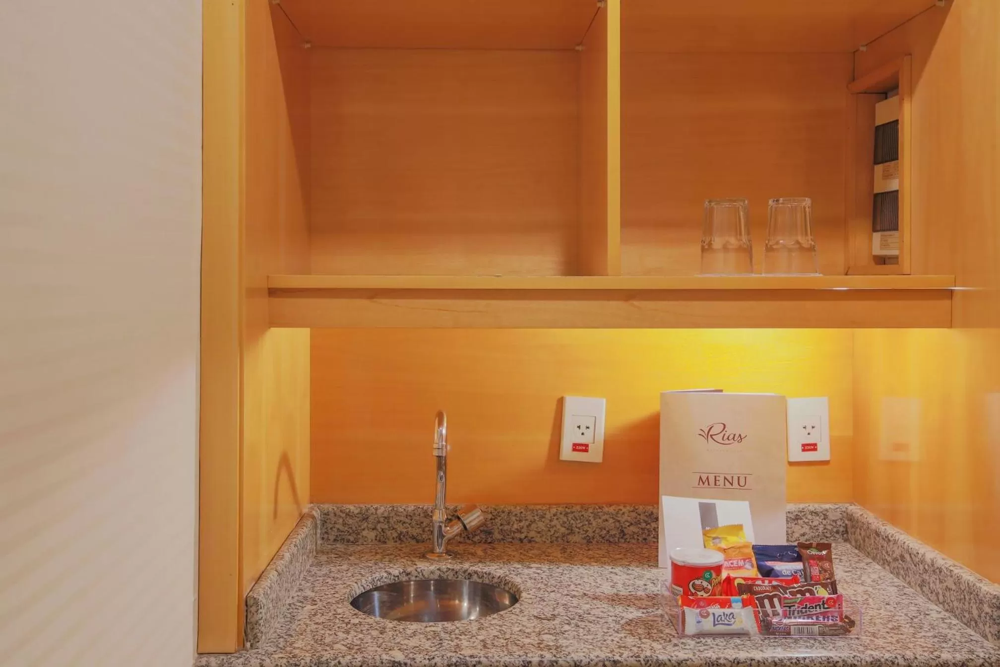 Standard Twin Room in Golden Tulip Brasília Alvorada