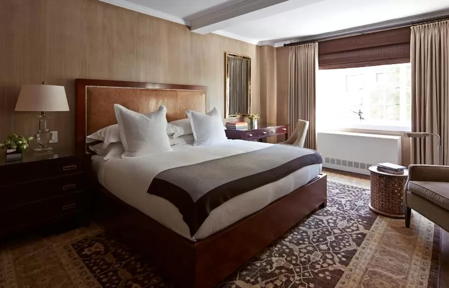 Deluxe Room in Lowell Hotel