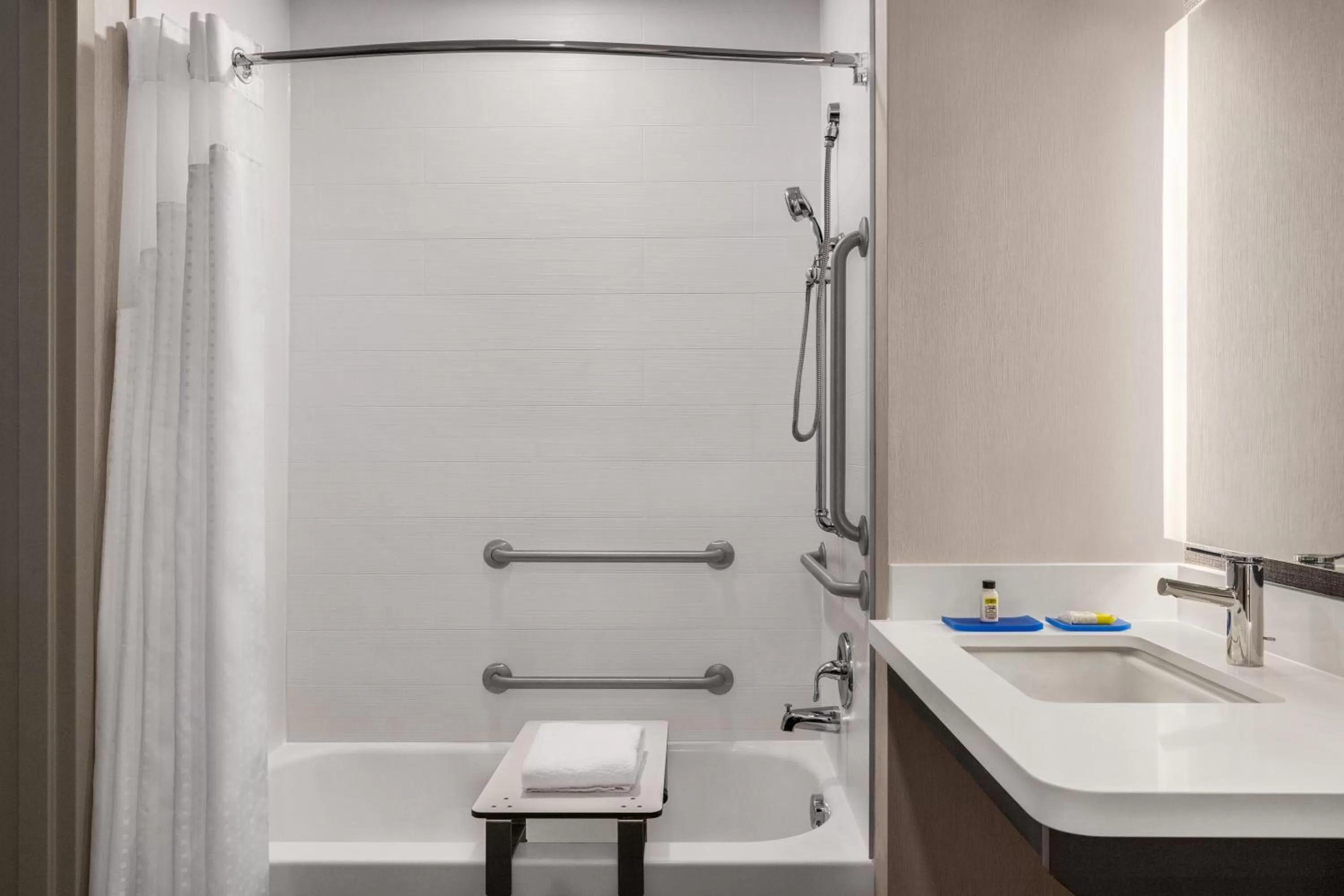 King Room - Mobility Access/Hearing Accessible in Holiday Inn Express & Suites Denver Airport by IHG