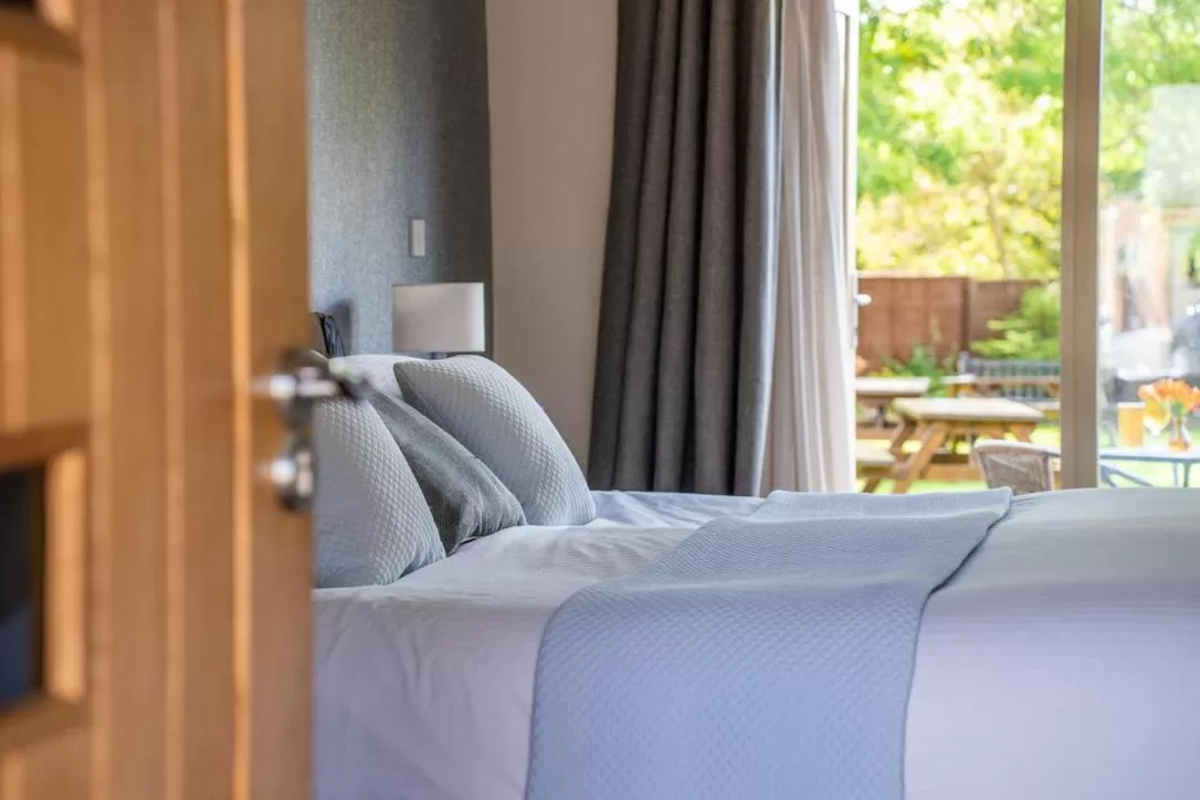 Deluxe Double or Twin Room with Garden View - single occupancy in The Honingham Buck
