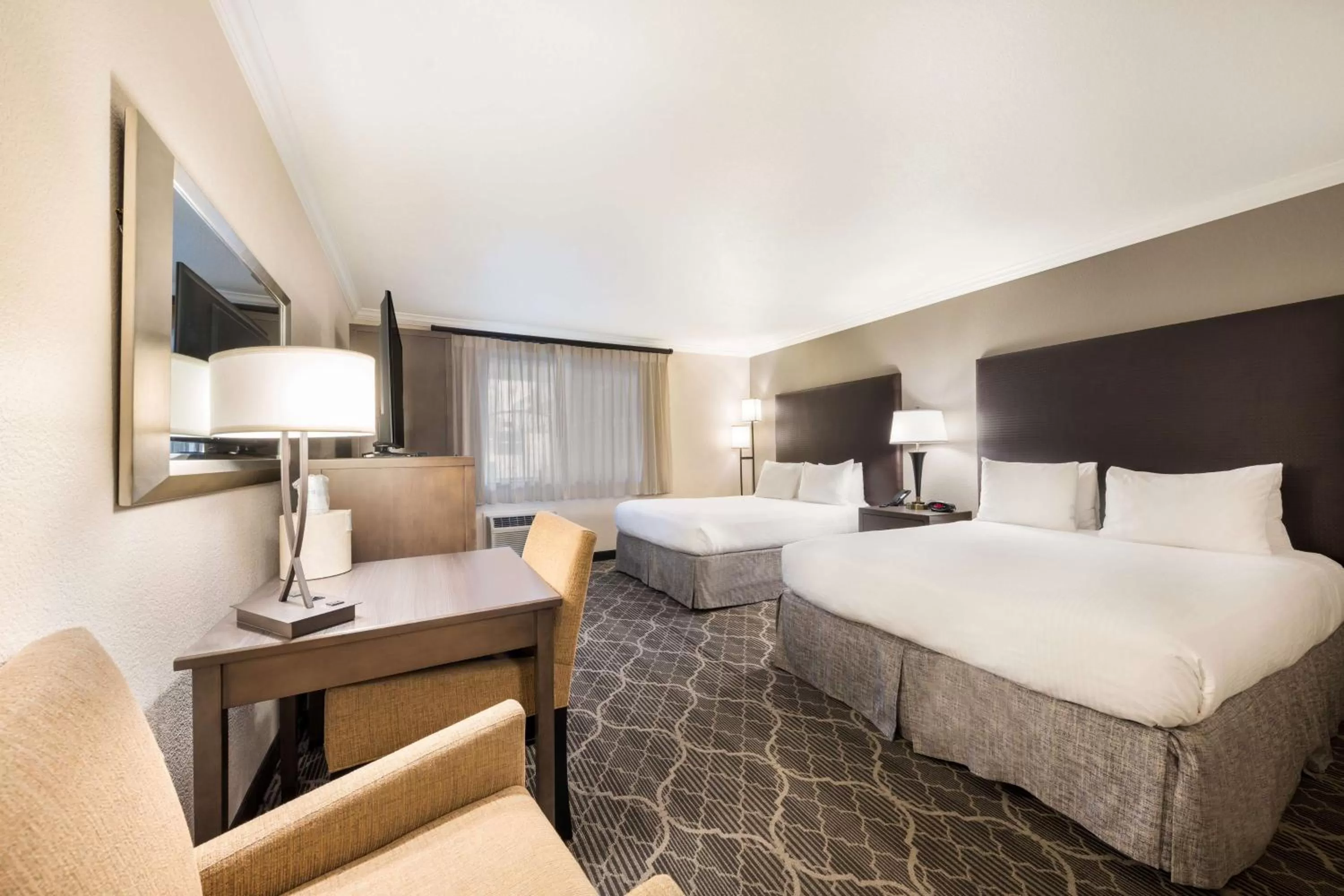Queen Room with Two Queen Beds in Best Western Danville Sycamore Inn