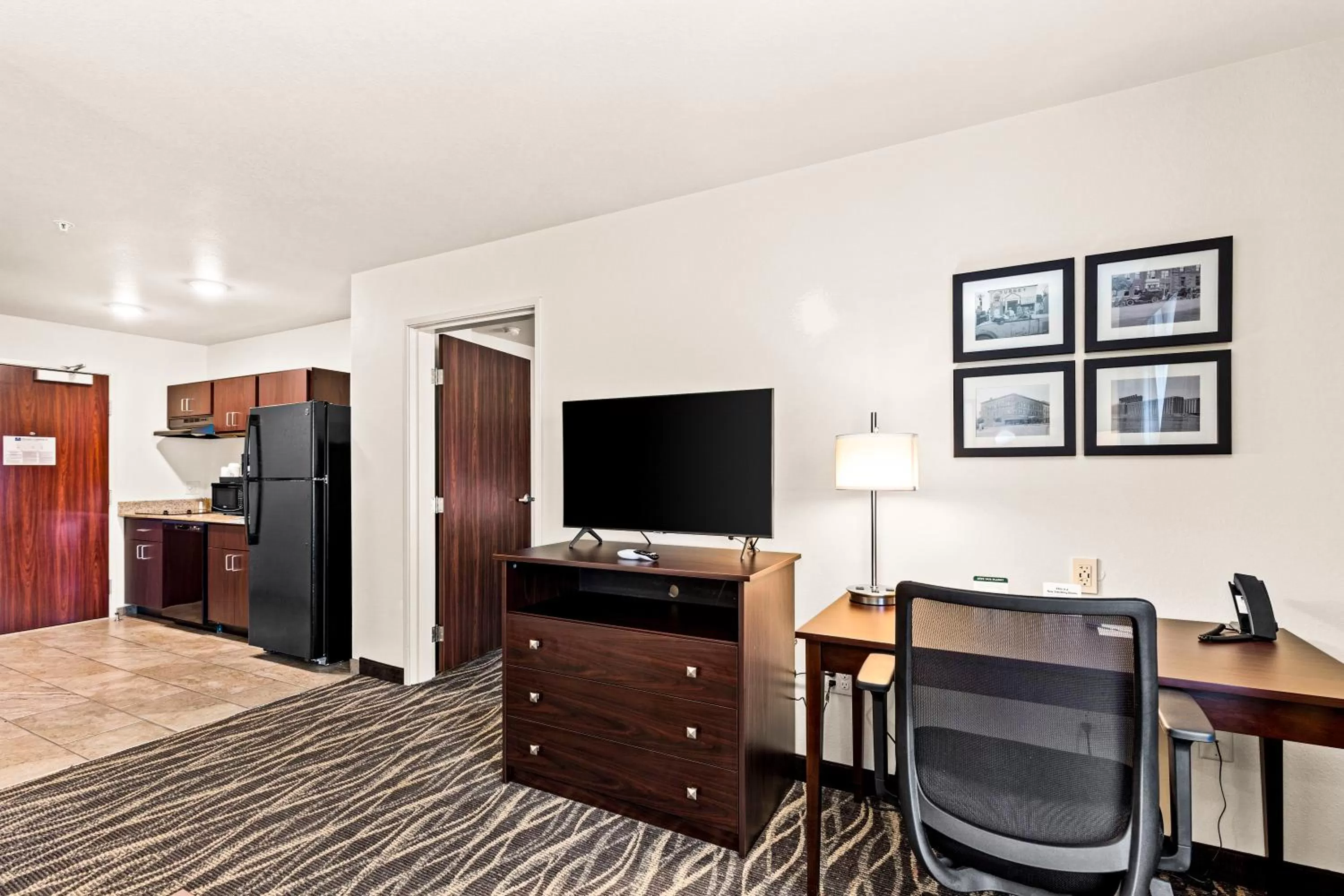 Suite in Cobblestone Hotel & Suites - Superior Duluth