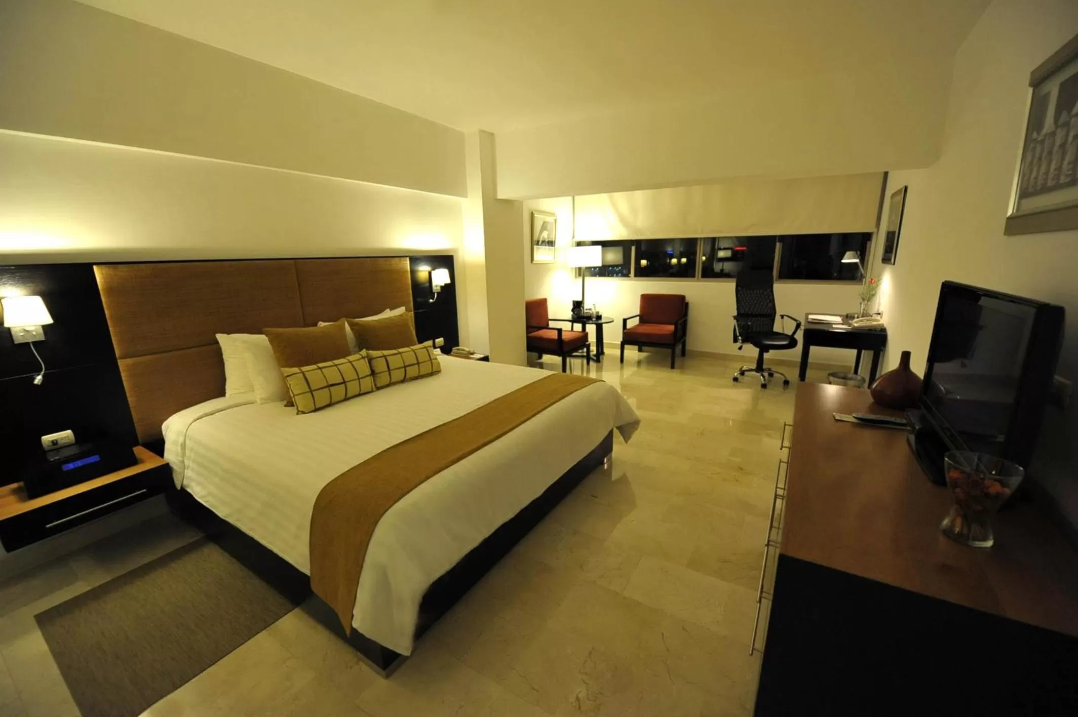 Premium King Bed in Radisson Hotel Santo Domingo