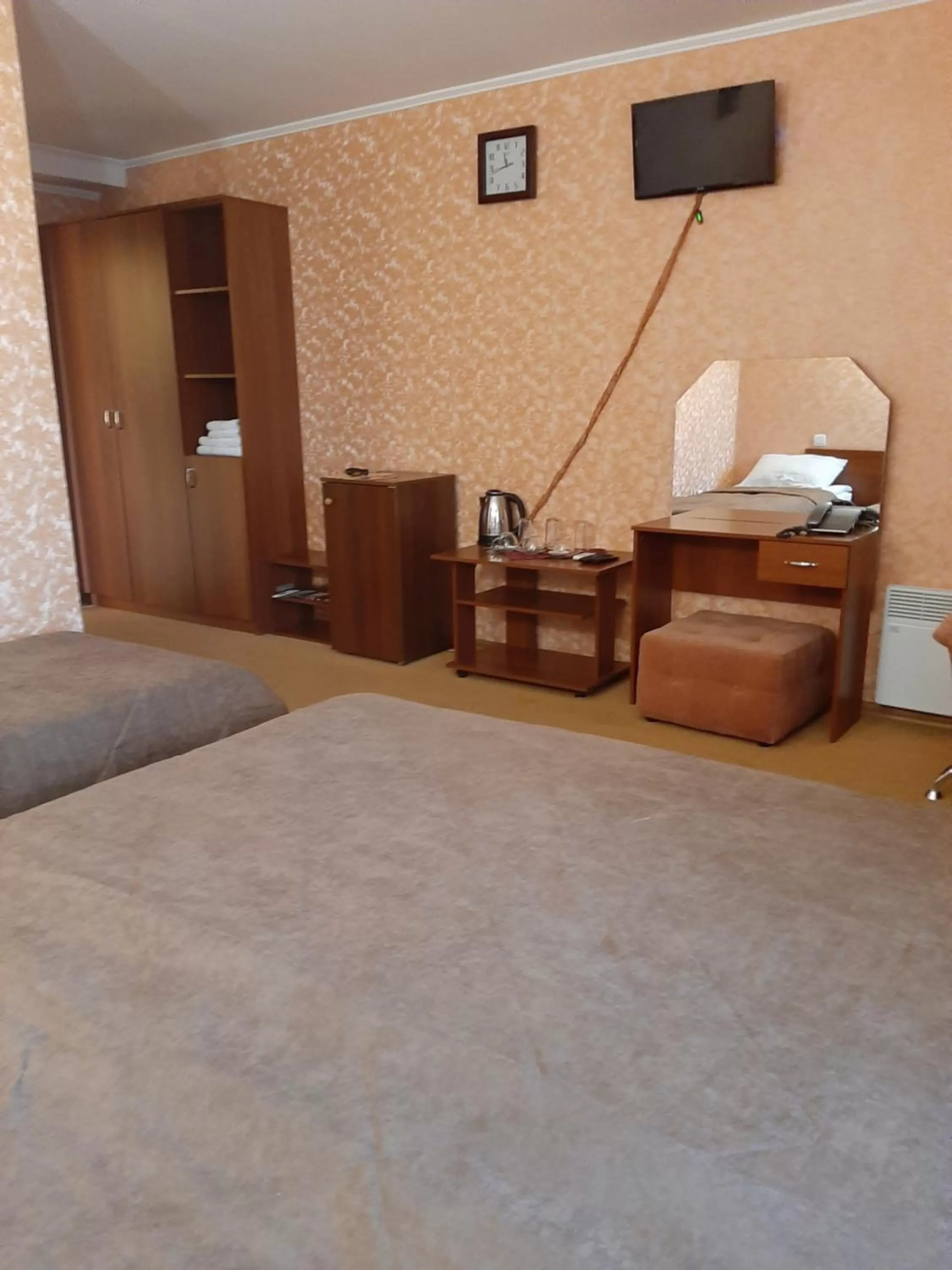 Family Room (2 Adults + 1 Child) - single occupancy in Stara Vezha Hotel