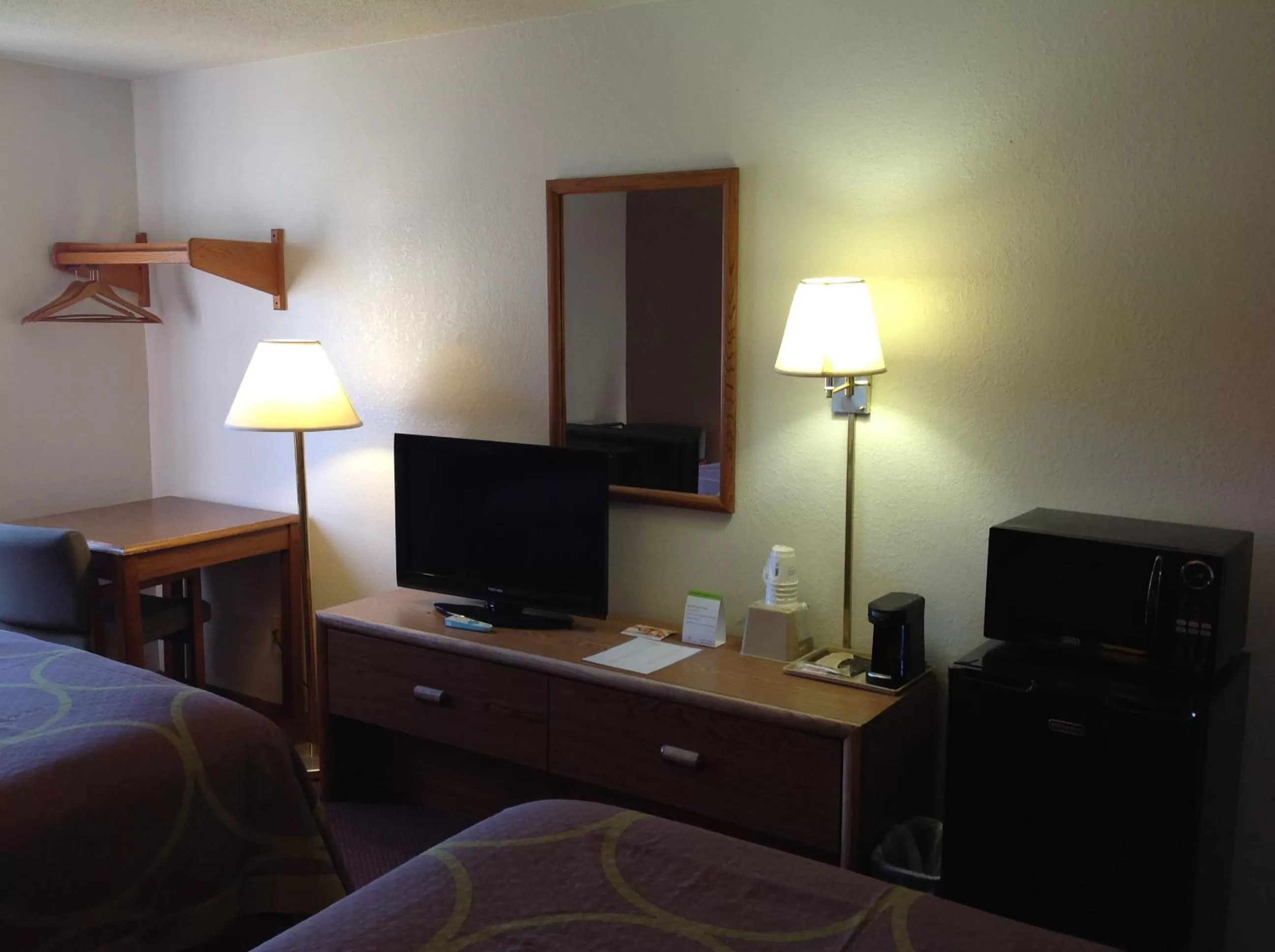 Deluxe Double Room with Two Double Beds - Non-Smoking in Super 8 by Wyndham Winchester VA