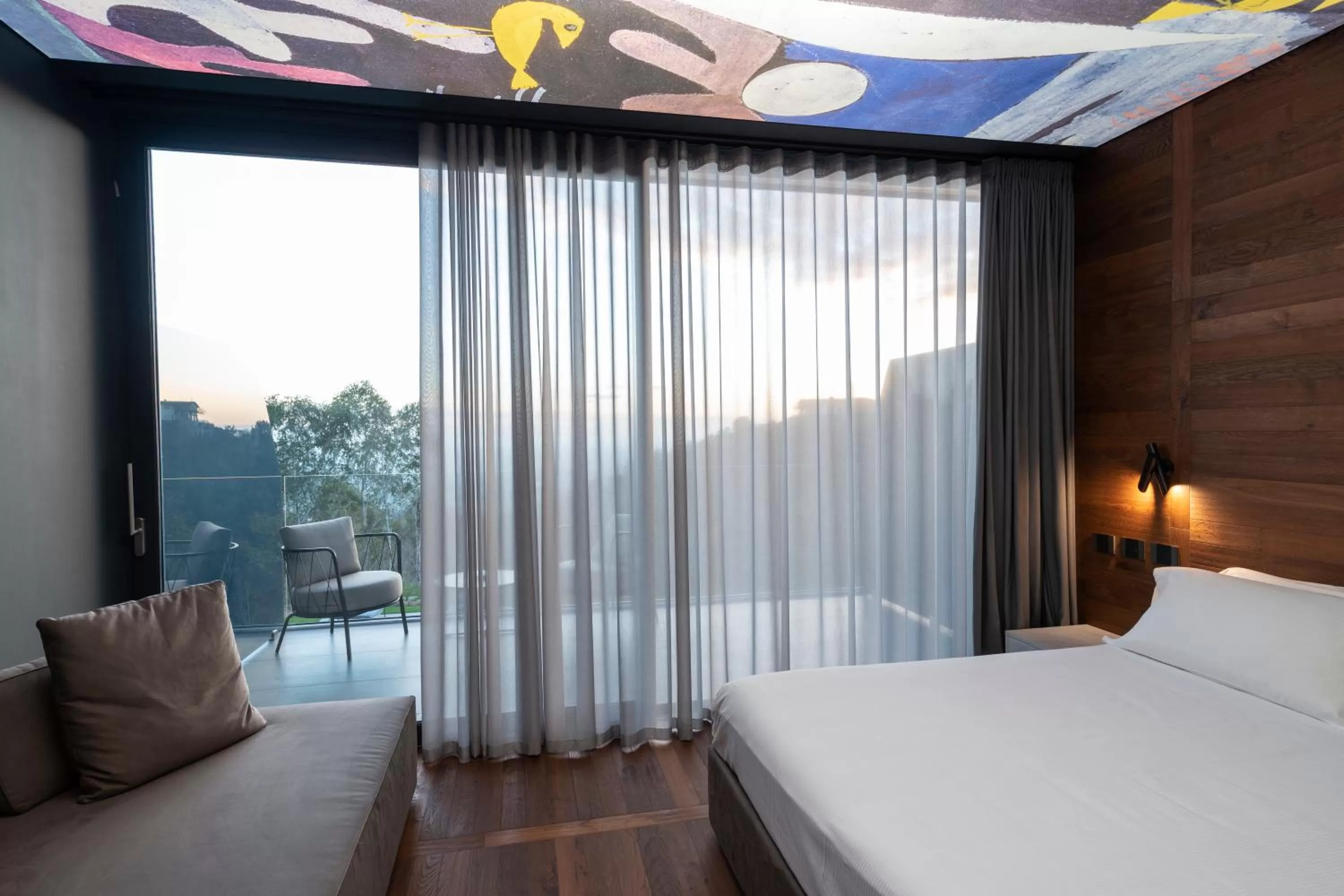 Deluxe Double Room with Balcony in Phi Hotel Piajo