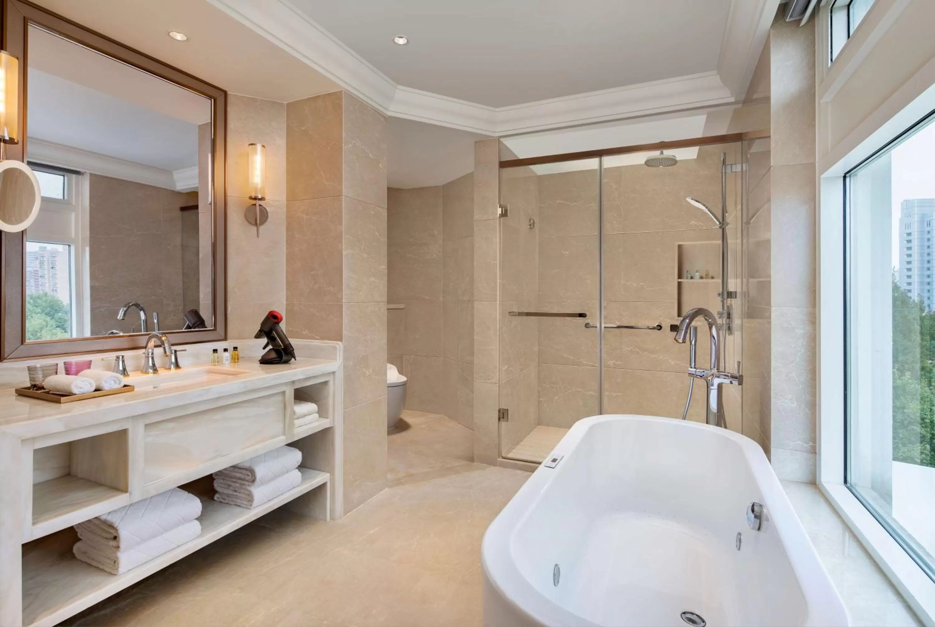 Collection Executive Suite in Radisson Collection Hotel, Xing Guo Shanghai