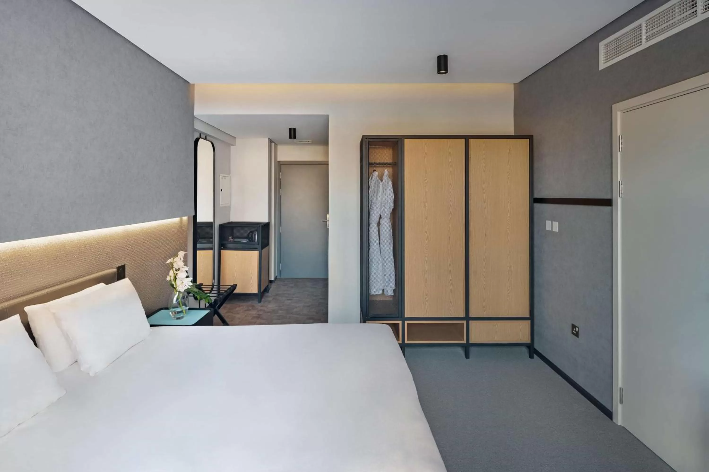 JA The Manor Hotel, Dubai