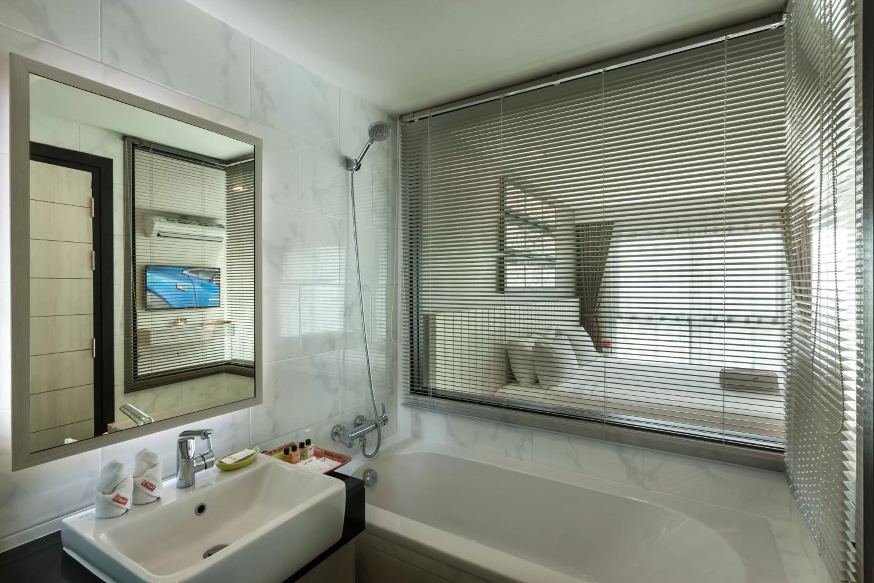 Shower in Cmor Nimman by Recall Hotels