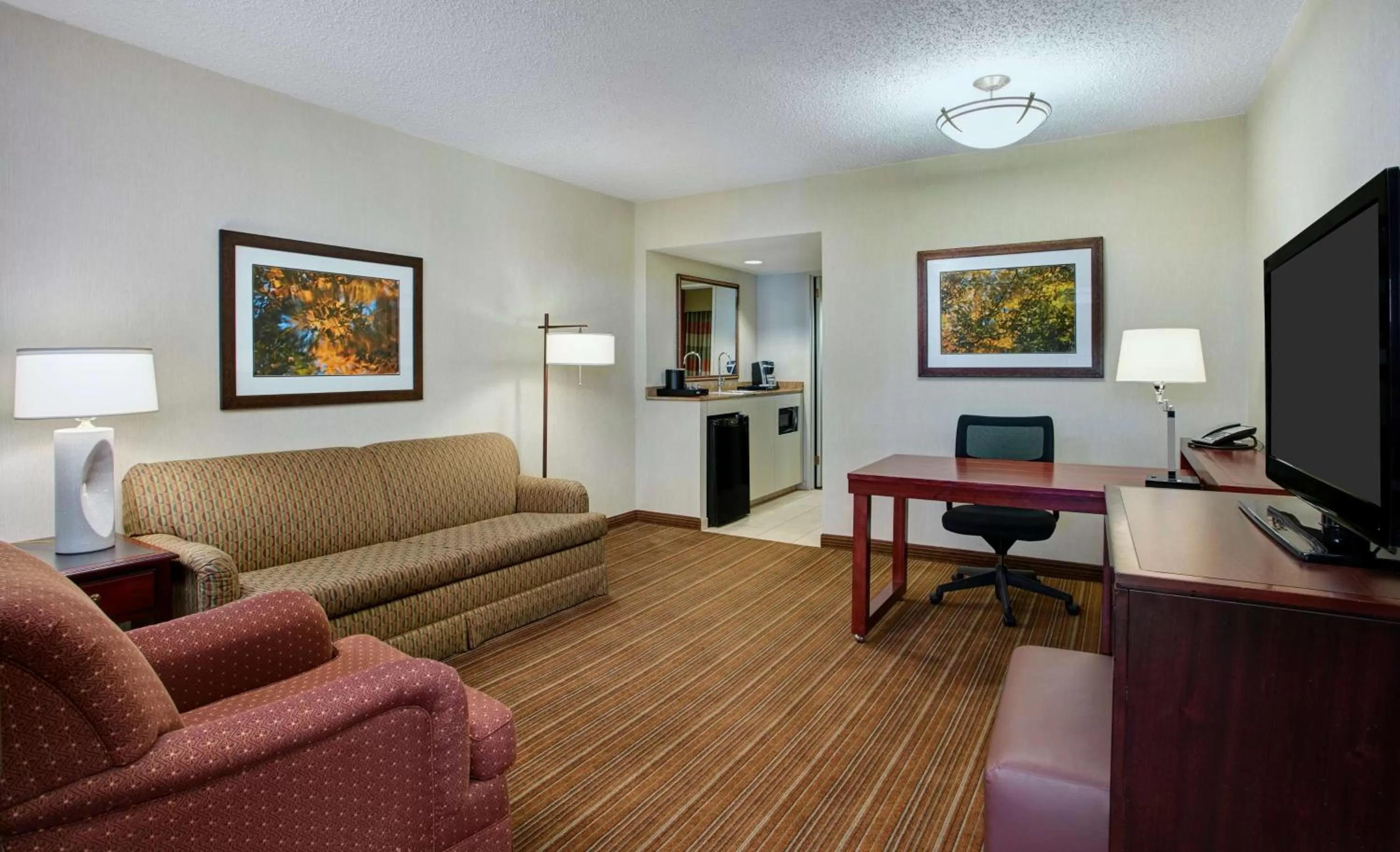 Suite with Two Double Beds - Non-Smoking in Embassy Suites Parsippany