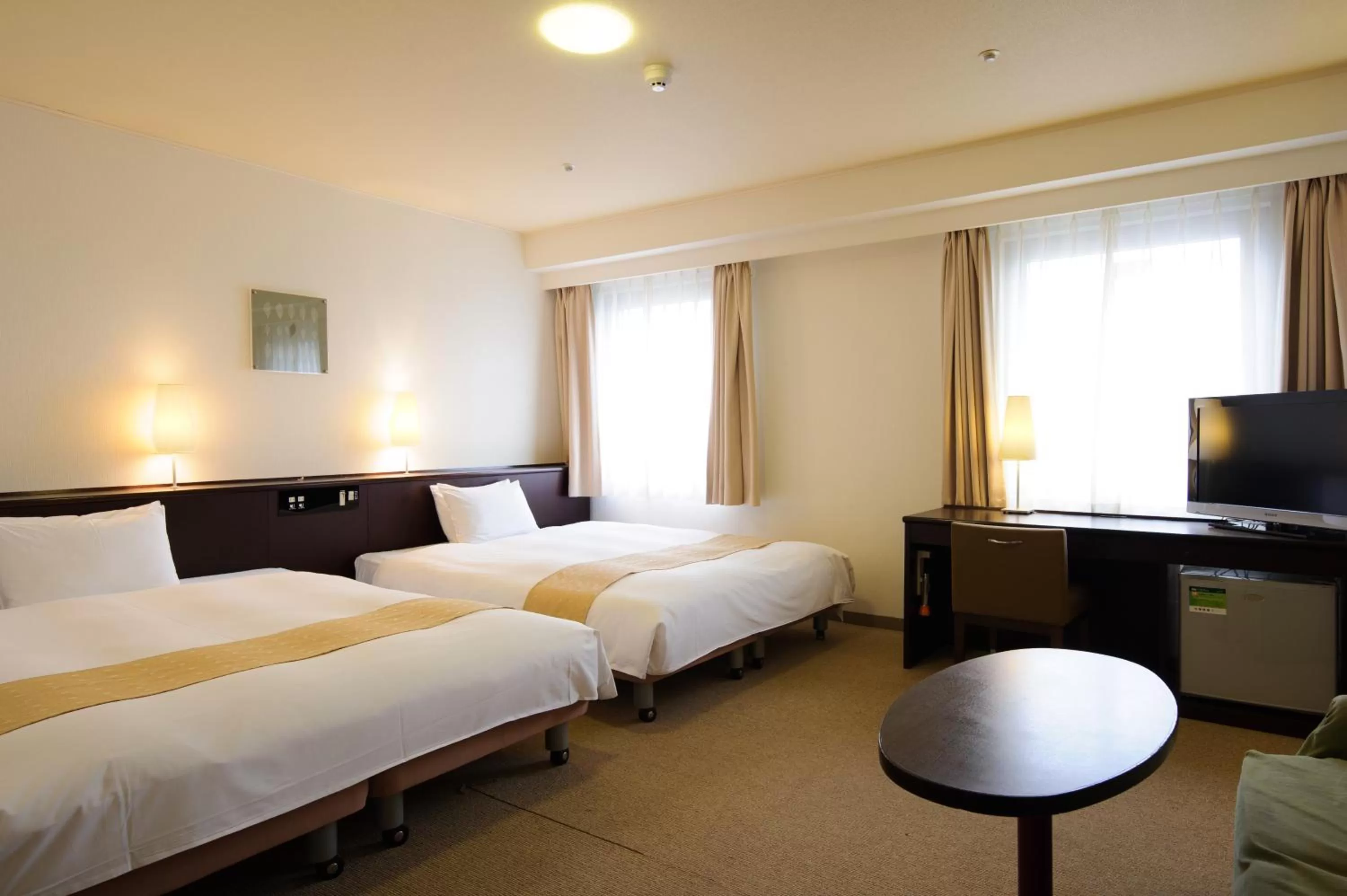 Premium Queen Room with Two Queen Beds - single occupancy - Smoking  in Chisun Hotel Utsunomiya