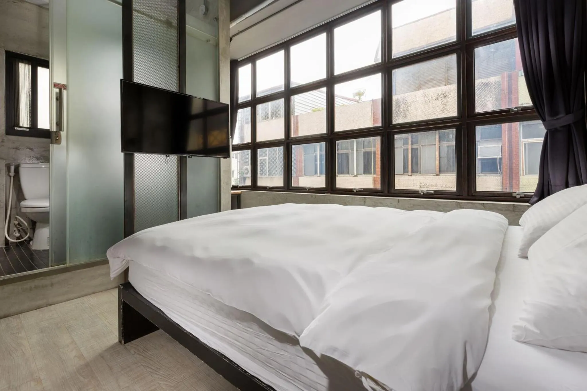 Standard Double Room in You Worth Inn