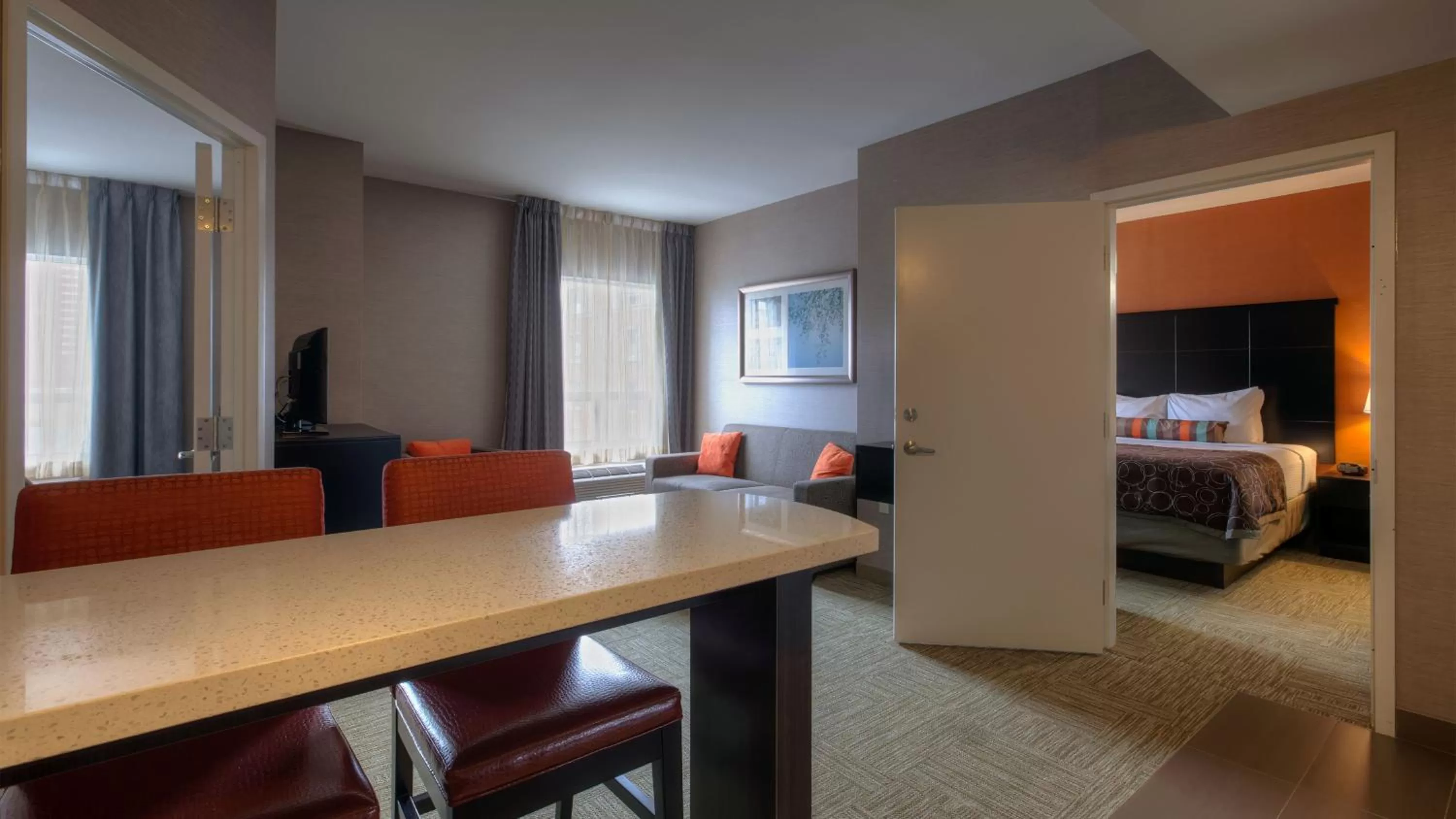 Two-Bedroom Suite in Staybridge Suites Hamilton - Downtown by IHG