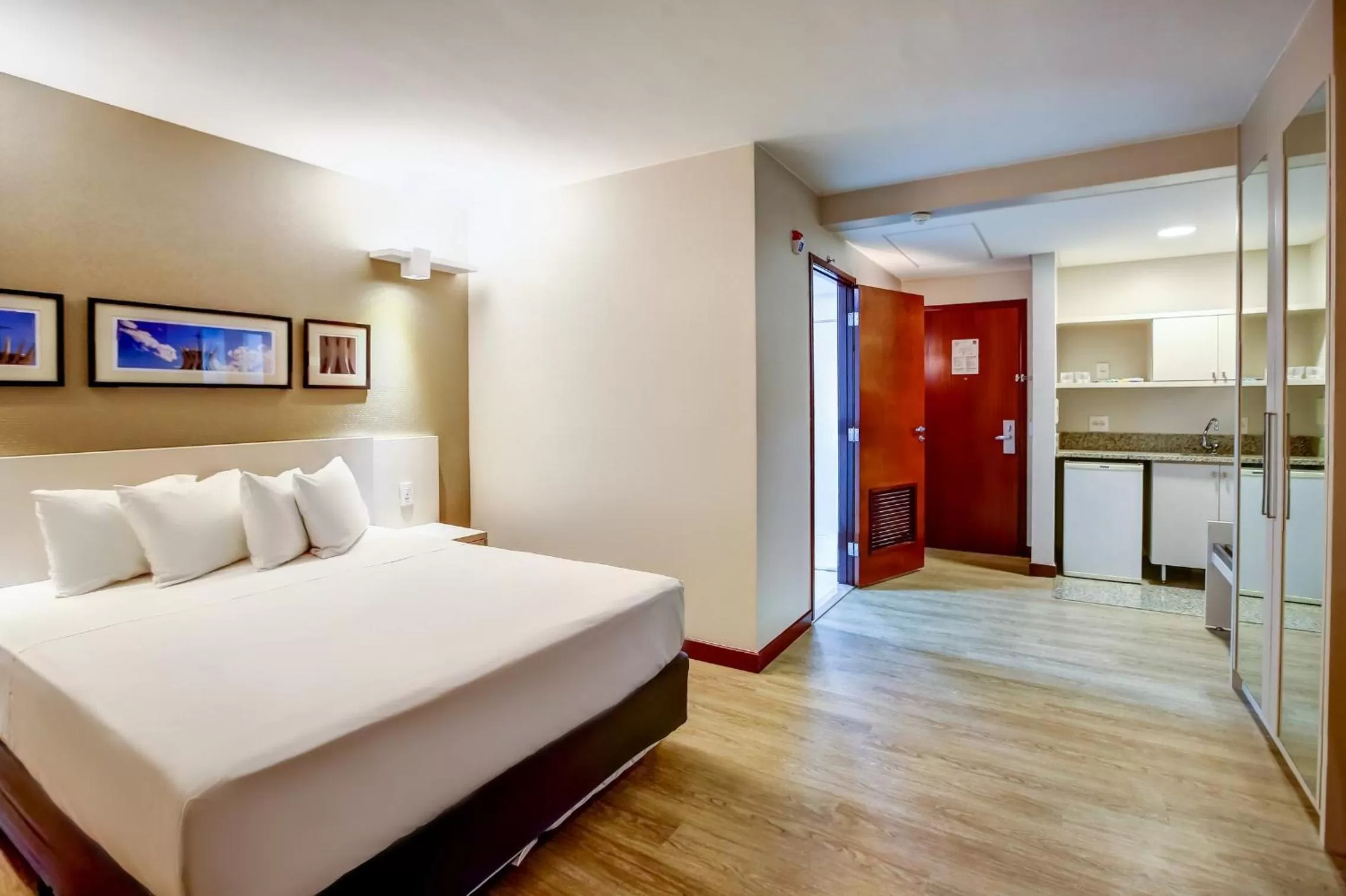 Queen Studio - Disability Access in Comfort Suites Brasília