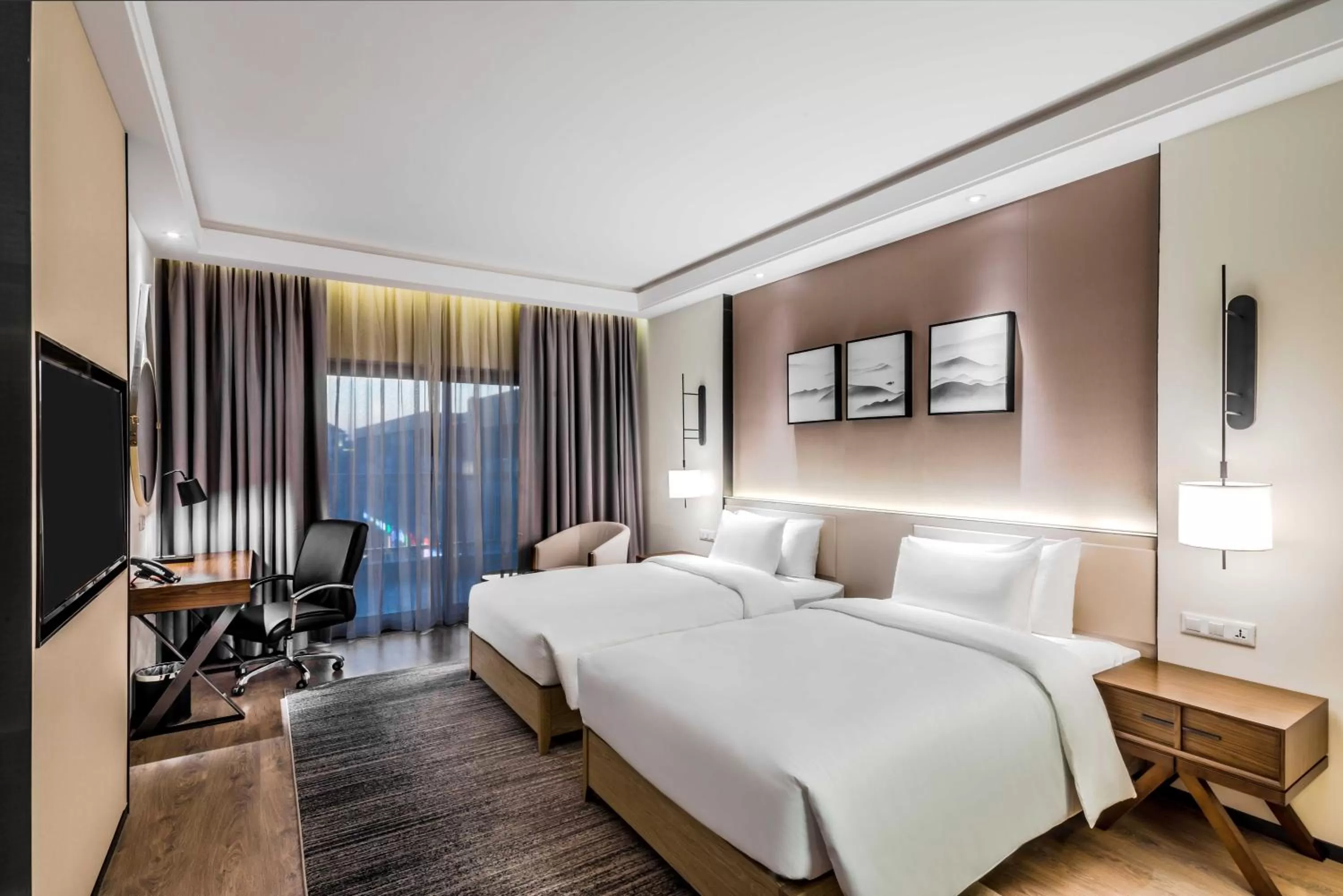 Deluxe Double Room in Aber Al Takhassusi