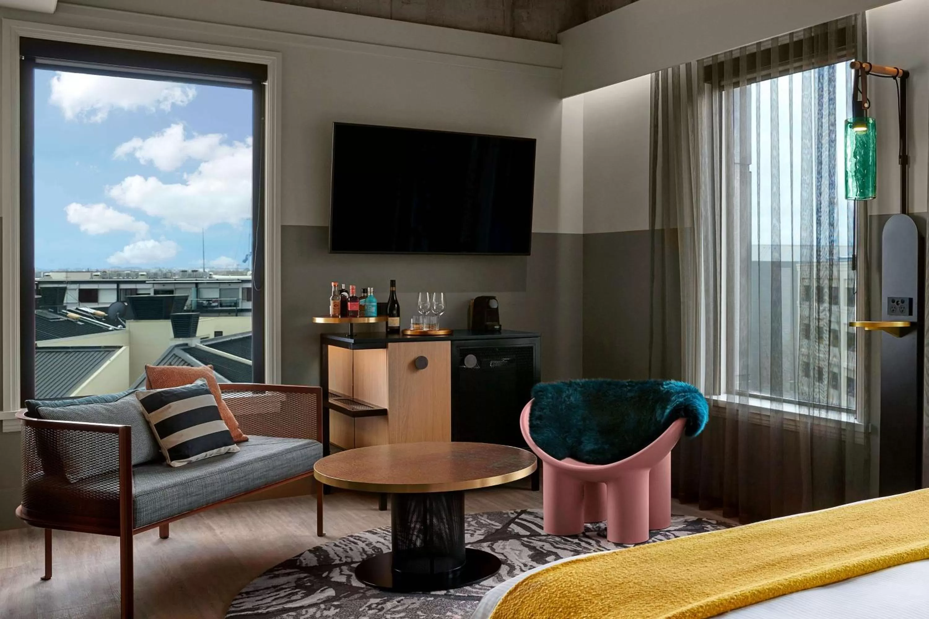 Deluxe Corner Room in QT Auckland