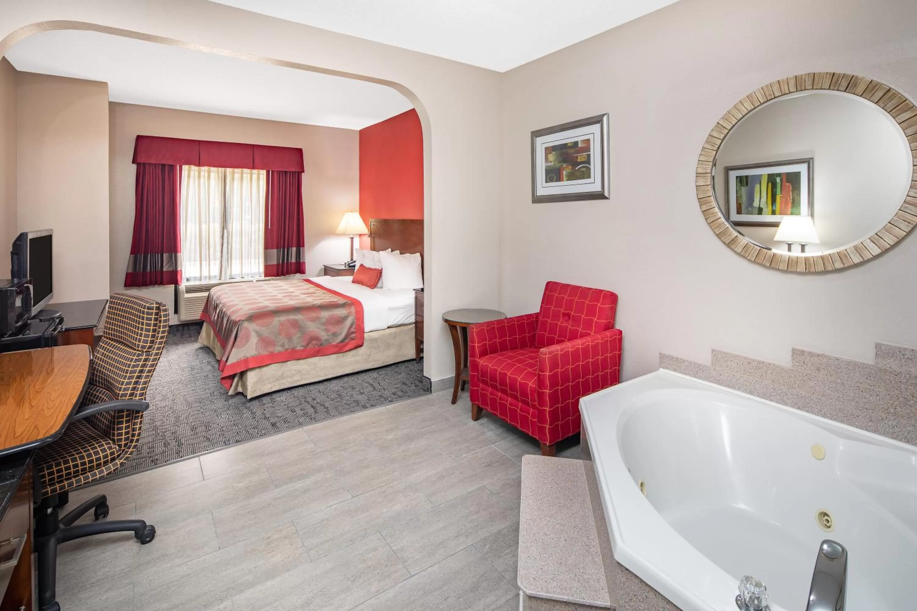 Deluxe King Studio Suite - Non-Smoking in Ramada by Wyndham Alpharetta Atlanta North