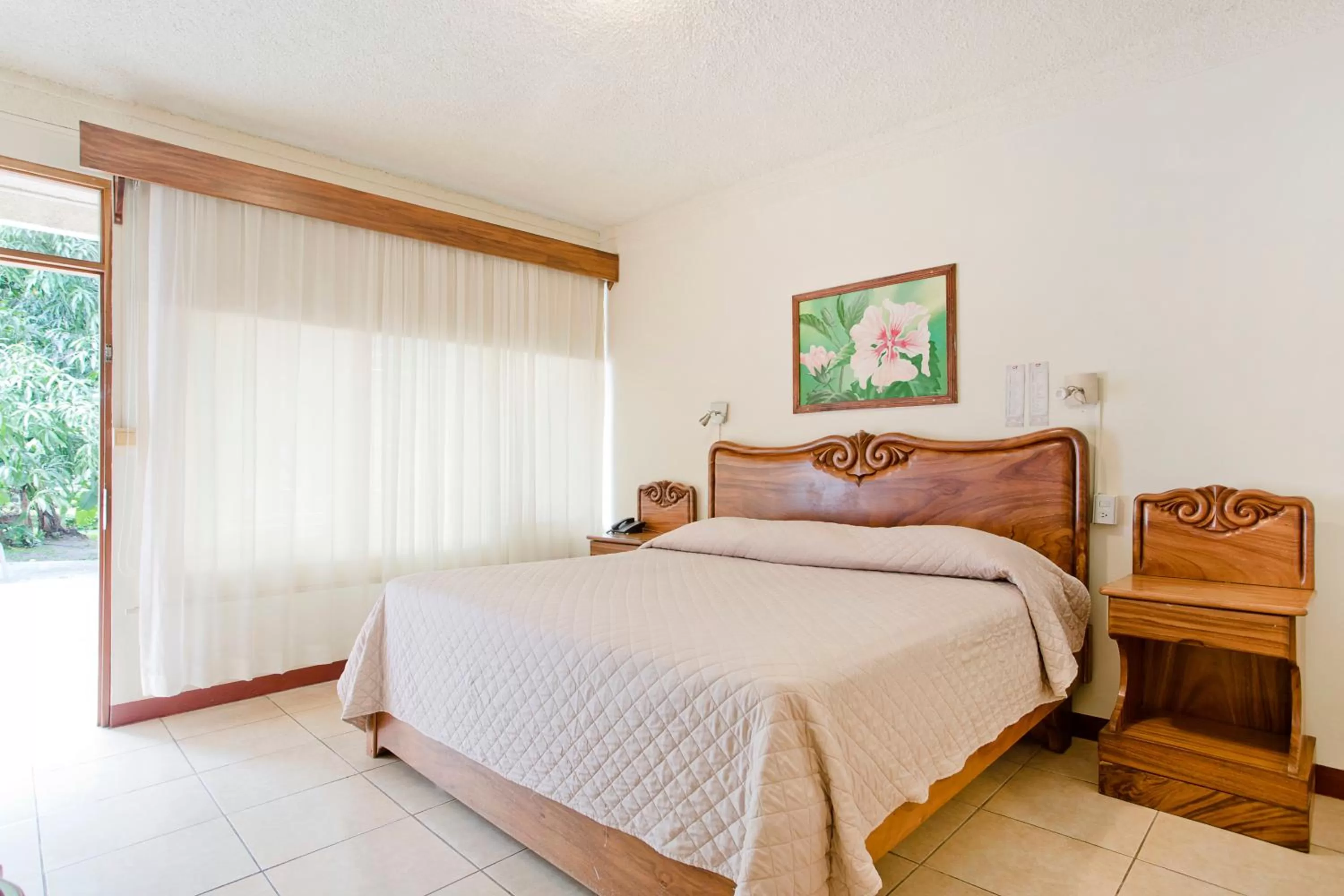 Standard King Room in Hotel Boyeros