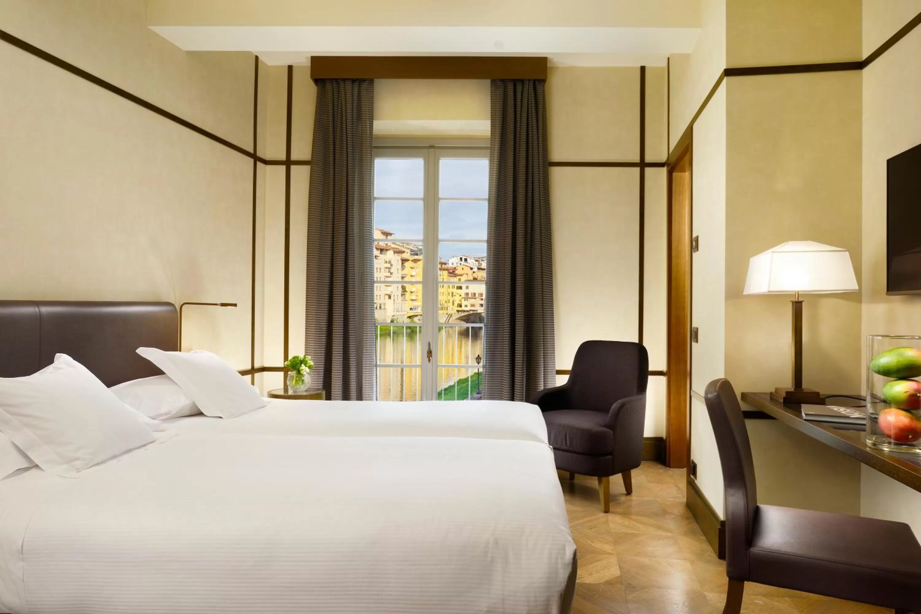 Deluxe Double or Twin Room with River View in Hotel Balestri - WTB Hotels