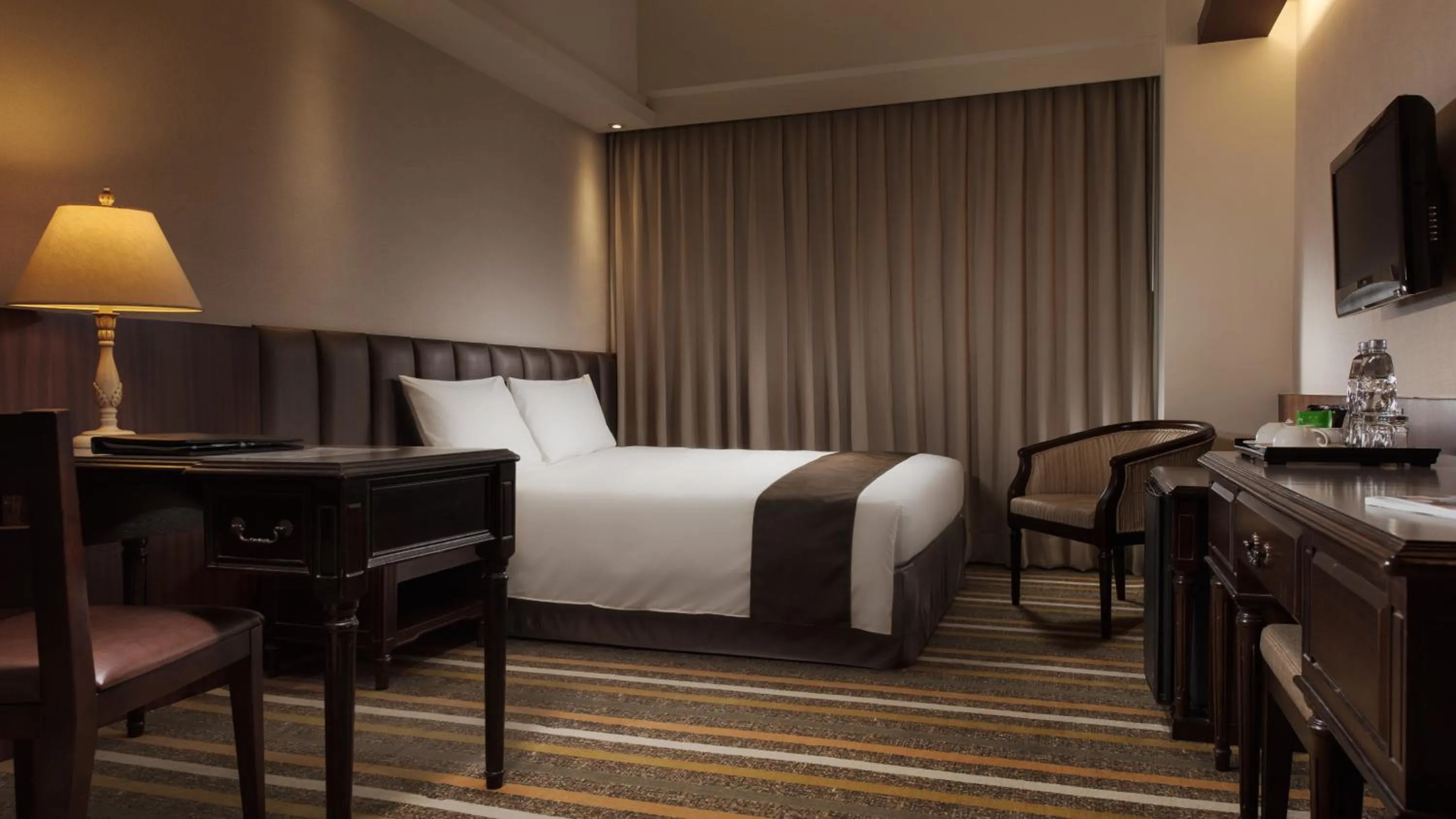 Standard Guest Room in Urban Hotel33