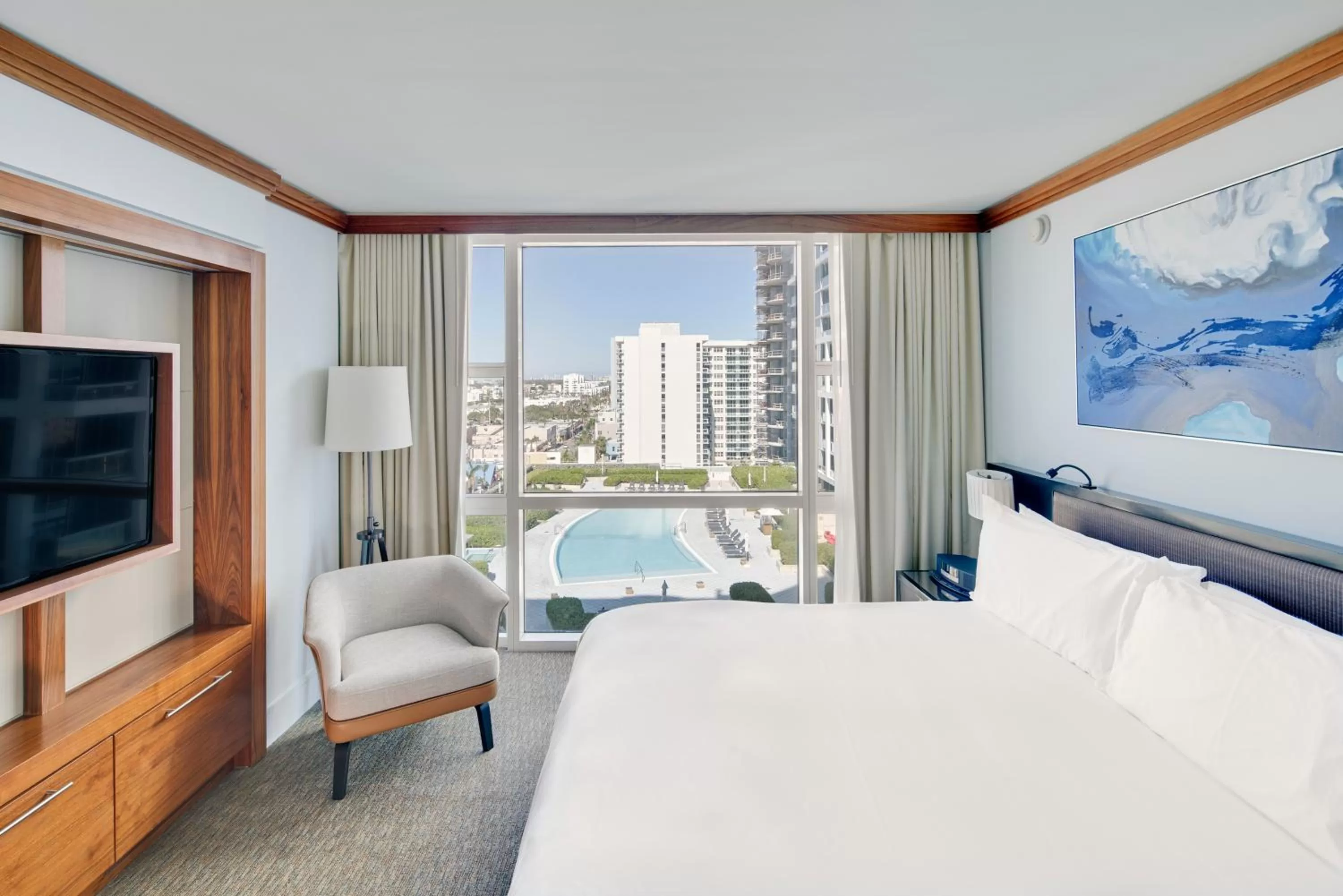 One-Bedroom Apartment King Bed with City View - Accessible in Carillon Miami Wellness Resort