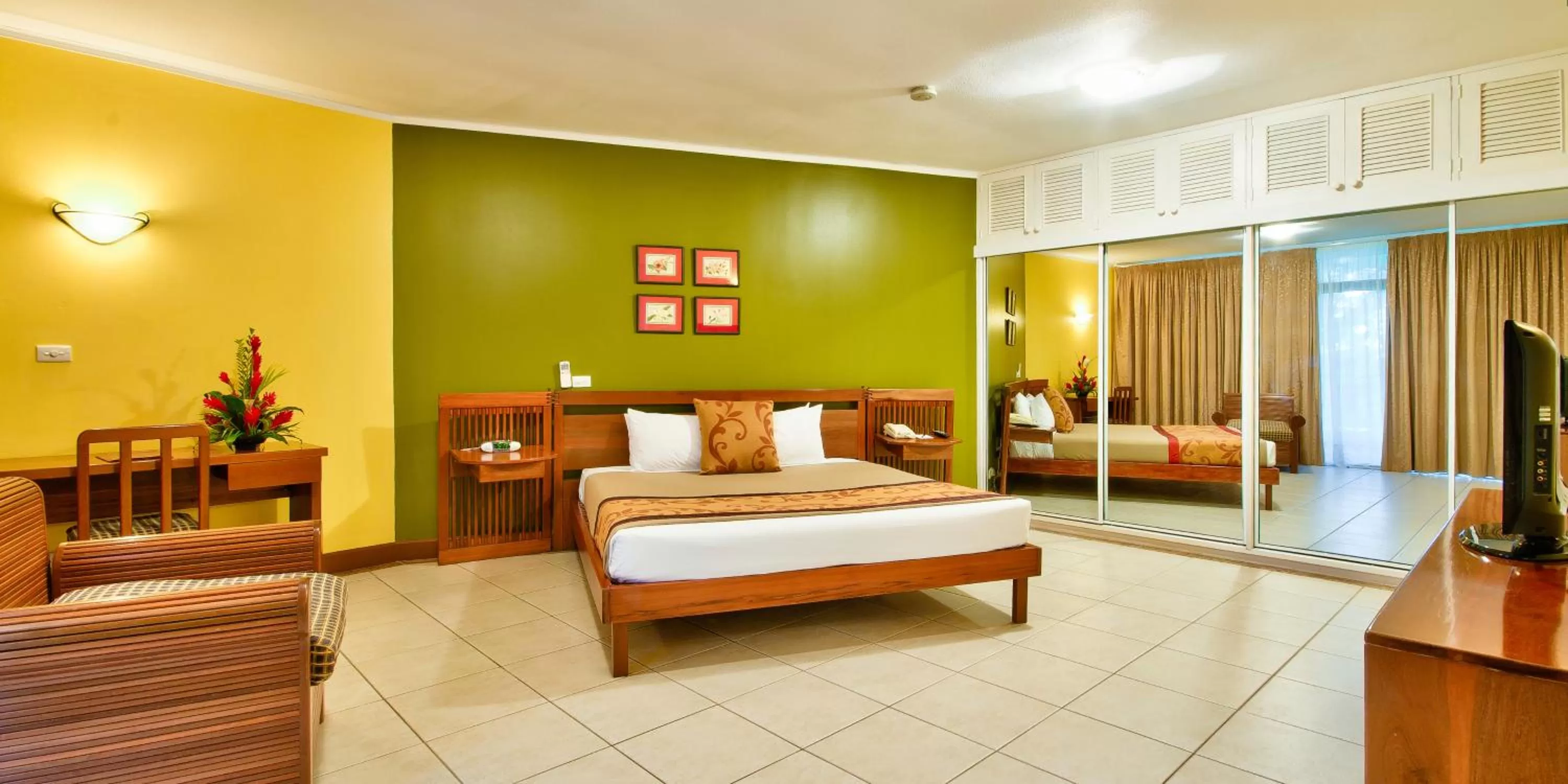 Deluxe Suite in Tanoa International Hotel
