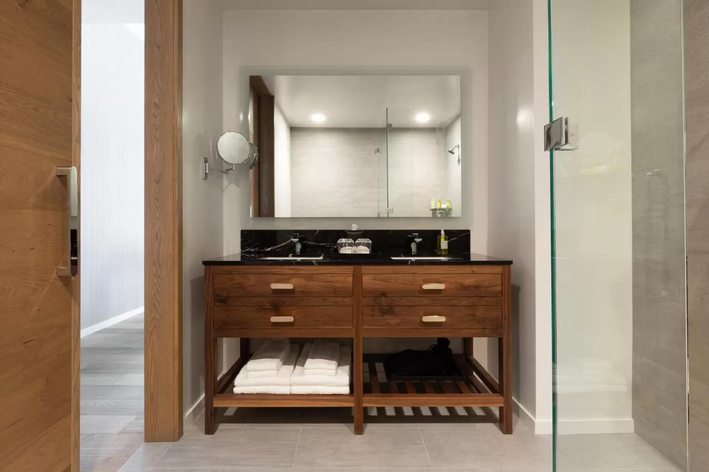 King Room - Disability Access in Park James