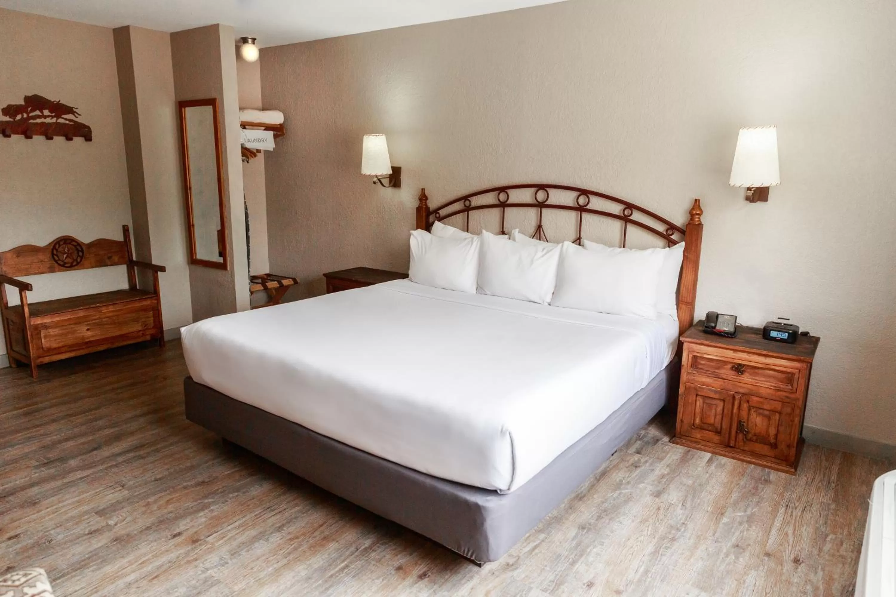 King Room in Aarchway Inn