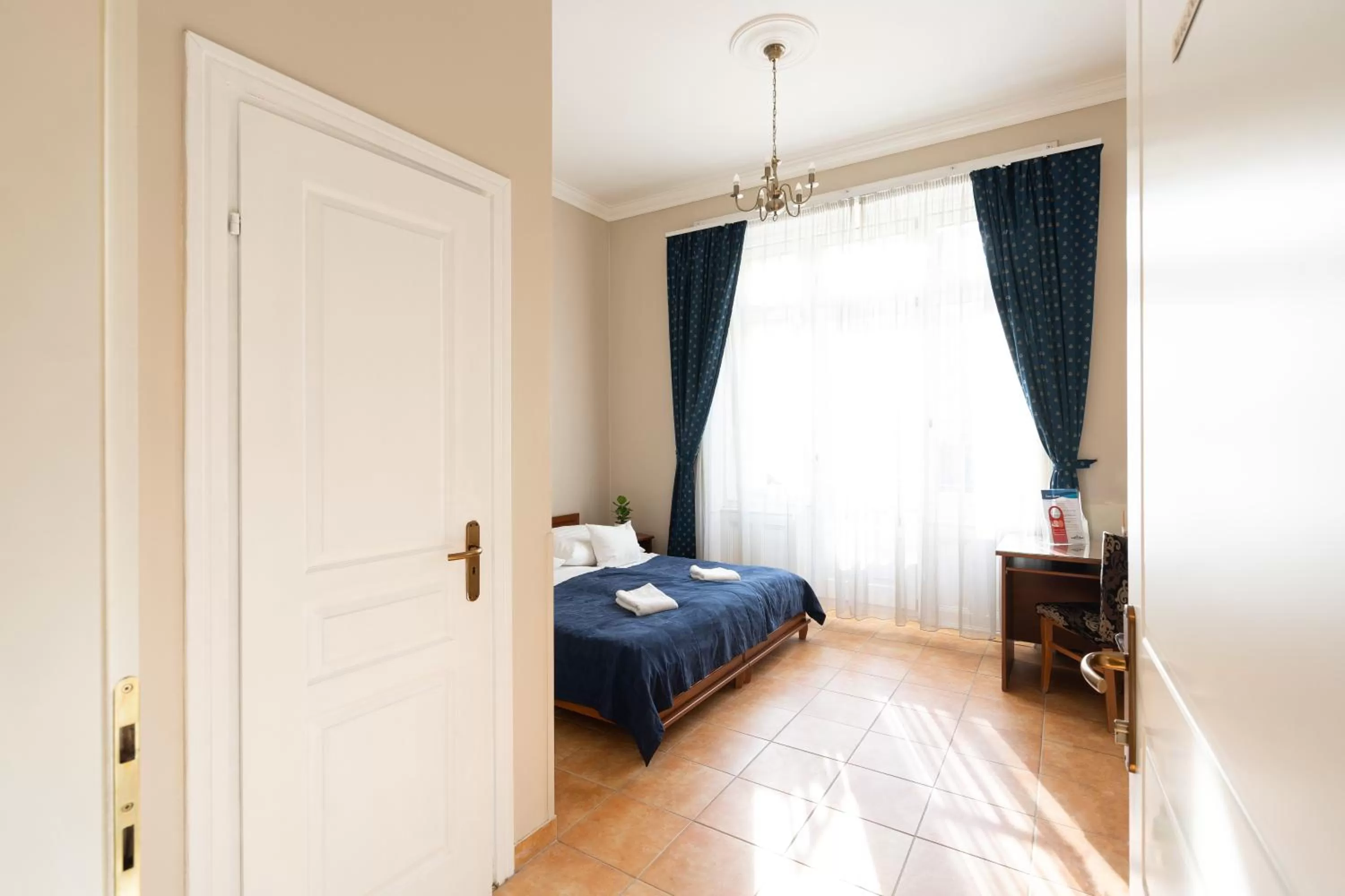 Standard Twin/Double Room in Budapest Panorama Central