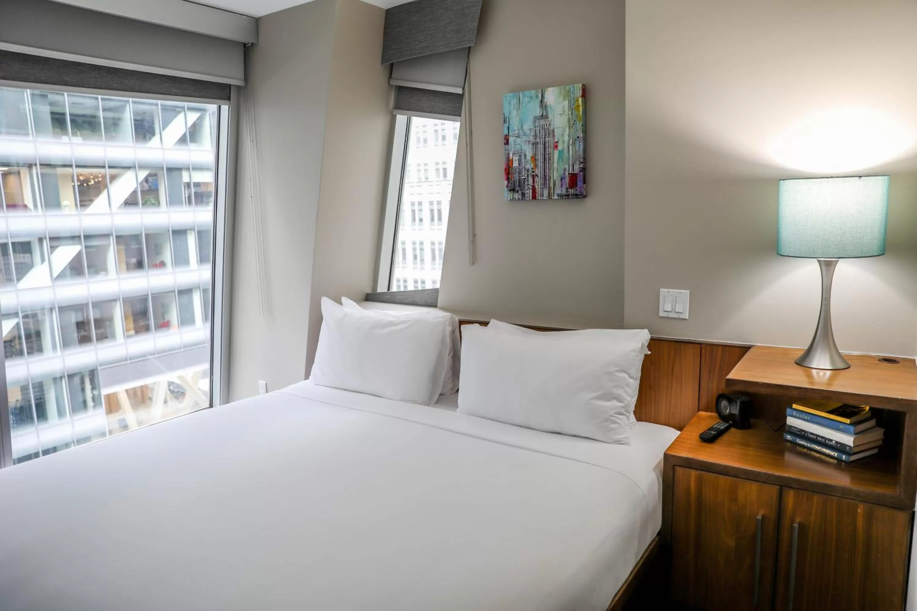 Skyline Queen Terrace in The Gotham Hotel