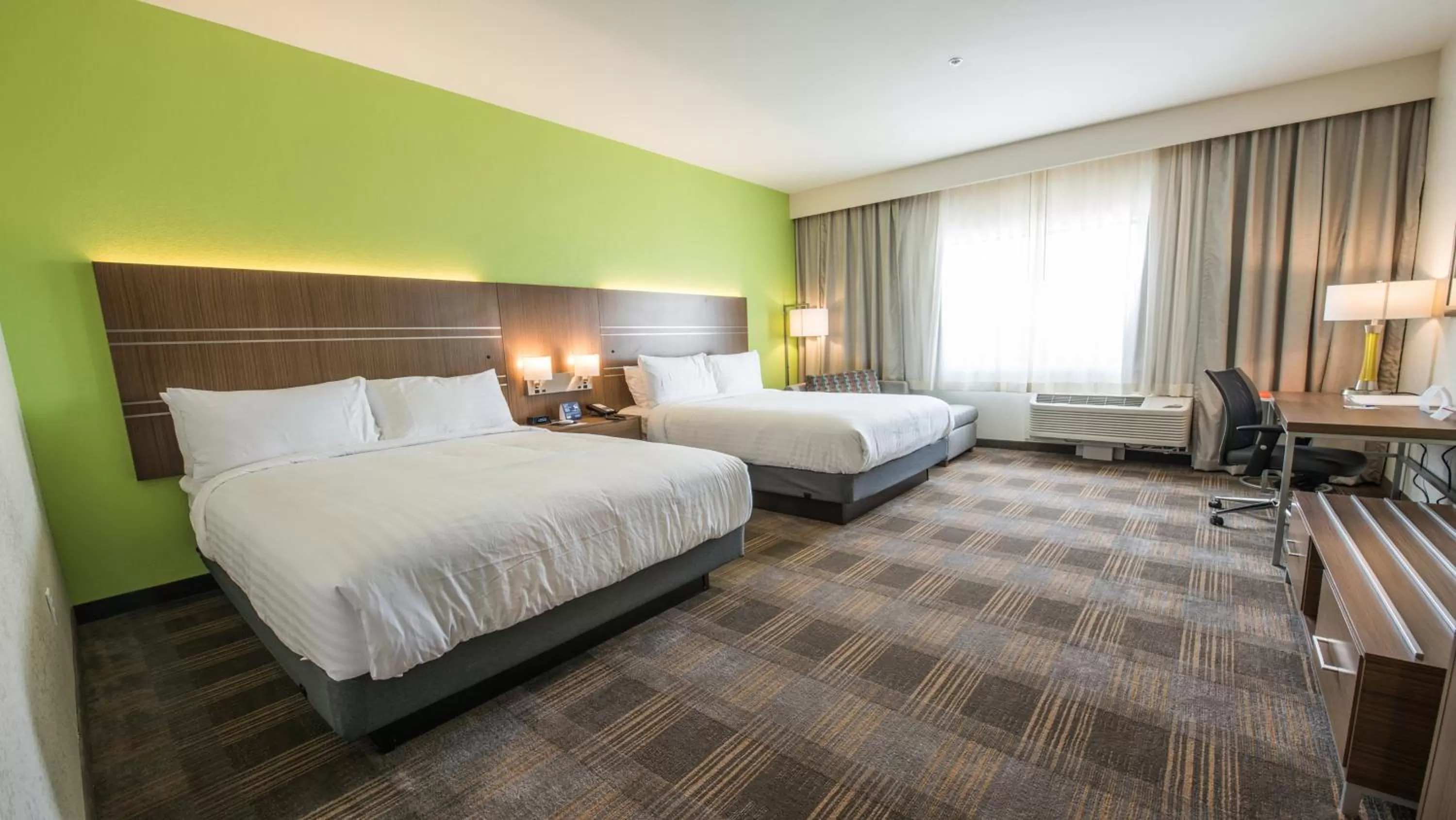 King Room - Mobility Access/Hearing Accessible in Holiday Inn Express & Suites - Dripping Springs - Austin Area by IHG