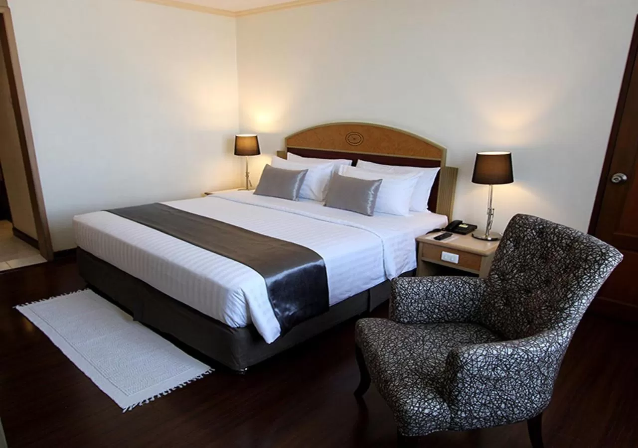 Deluxe Double Room in Grand Tower Inn Rama 6
