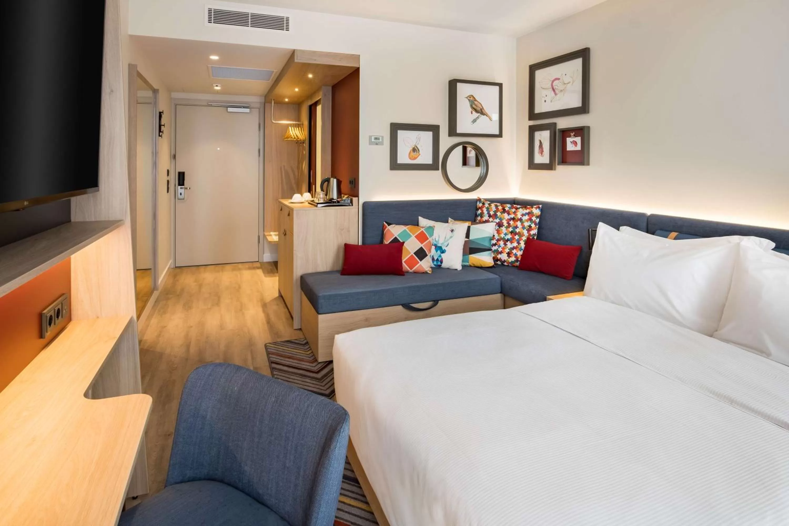 Queen Room with Sofa Bed in Hampton by Hilton Riga Airport