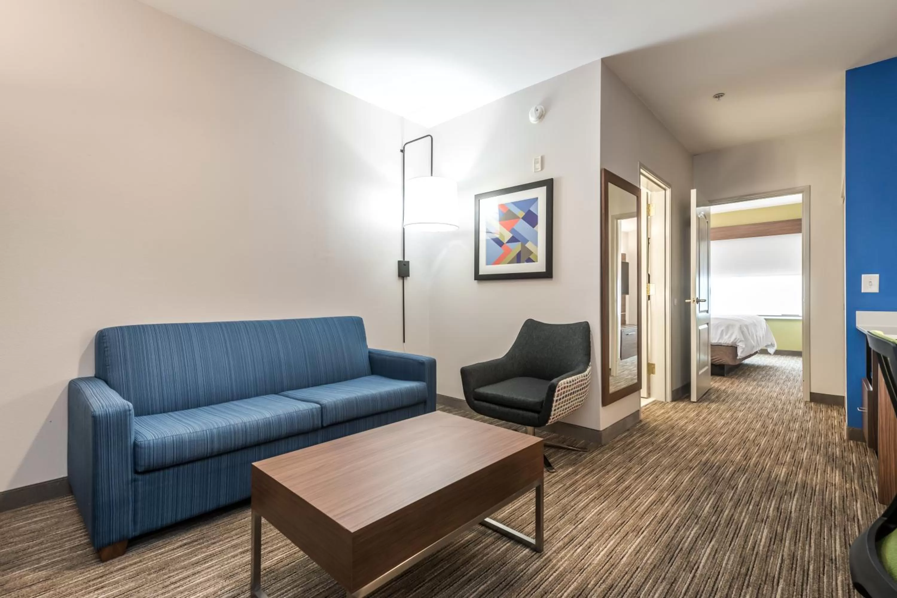 King Suite - Communication Accessible in Holiday Inn Express Hotel & Suites Lagrange I-85 by IHG
