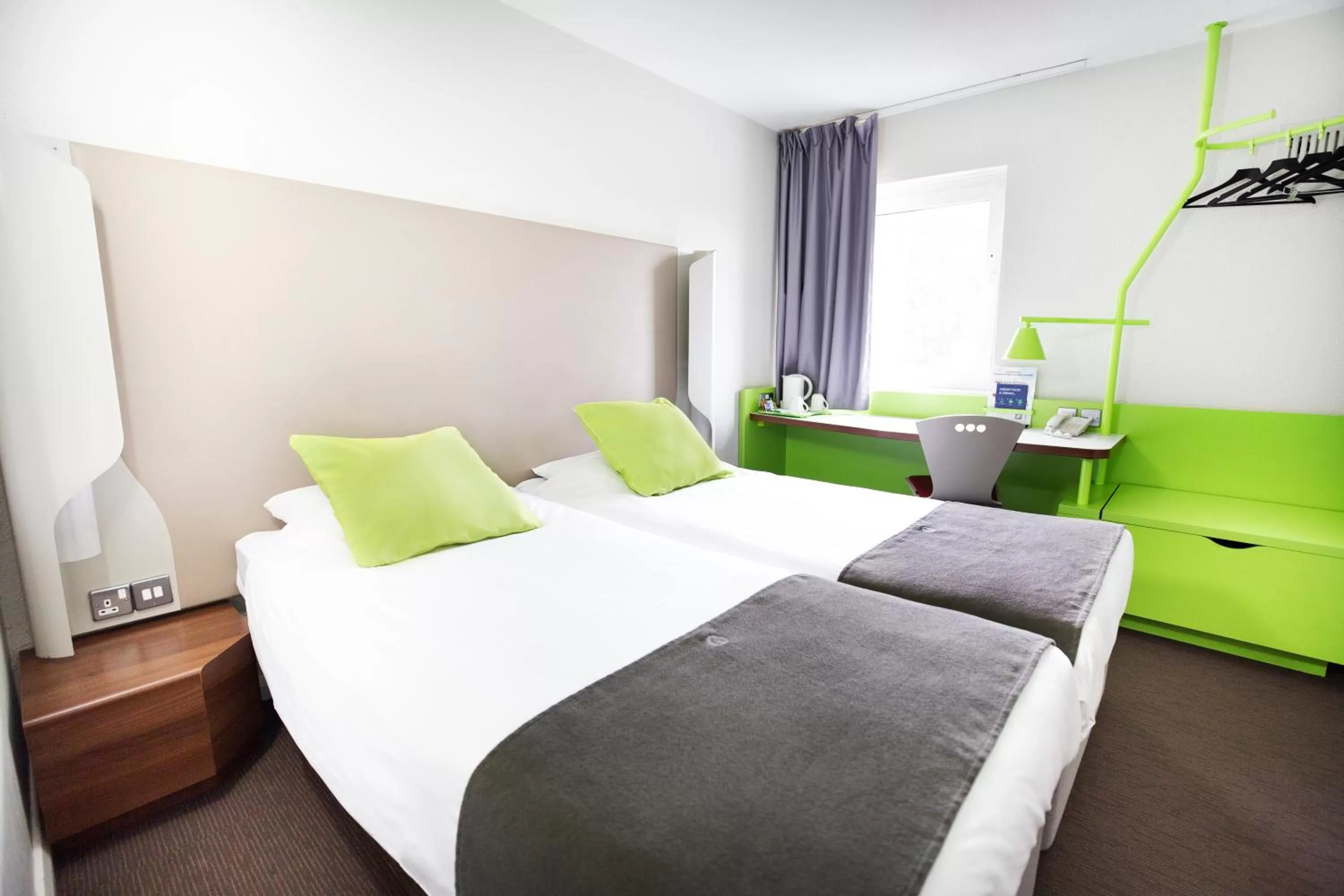 Twin Room in Campanile Swindon