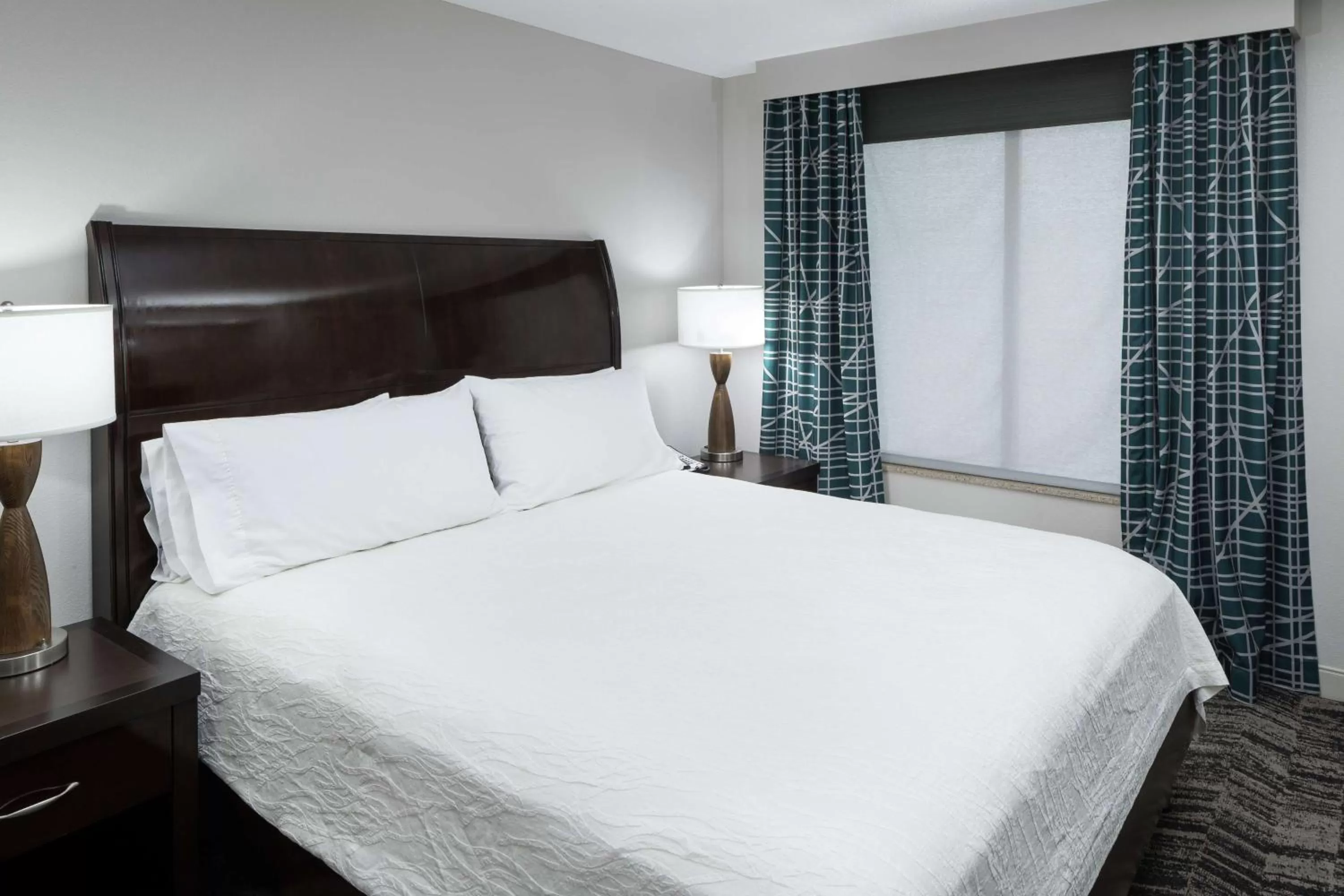 Junior King Suite - Hearing Access in Hilton Garden Inn Dothan