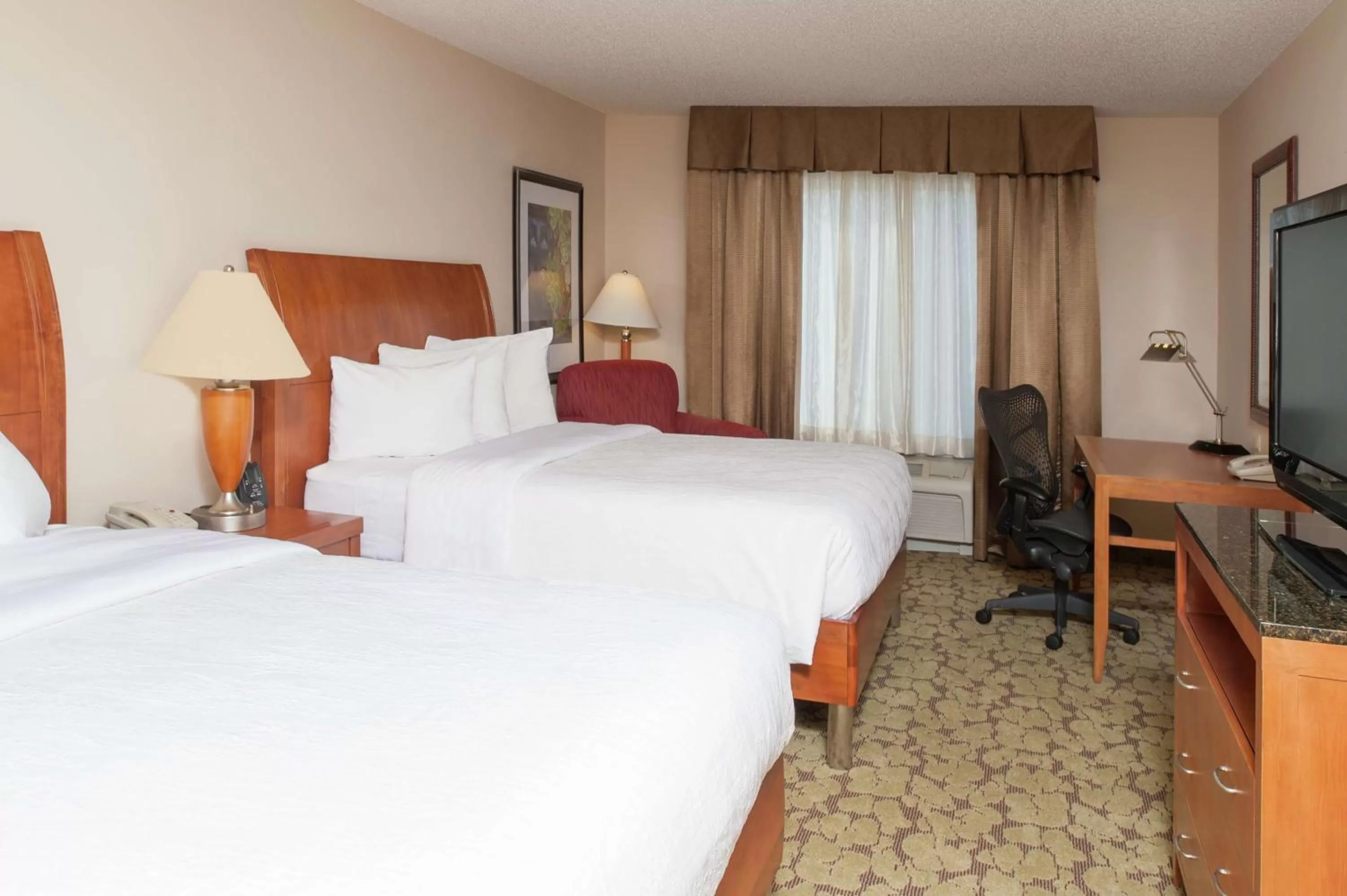 Queen Room with Two Queen Beds in Hilton Garden Inn St. Paul Oakdale