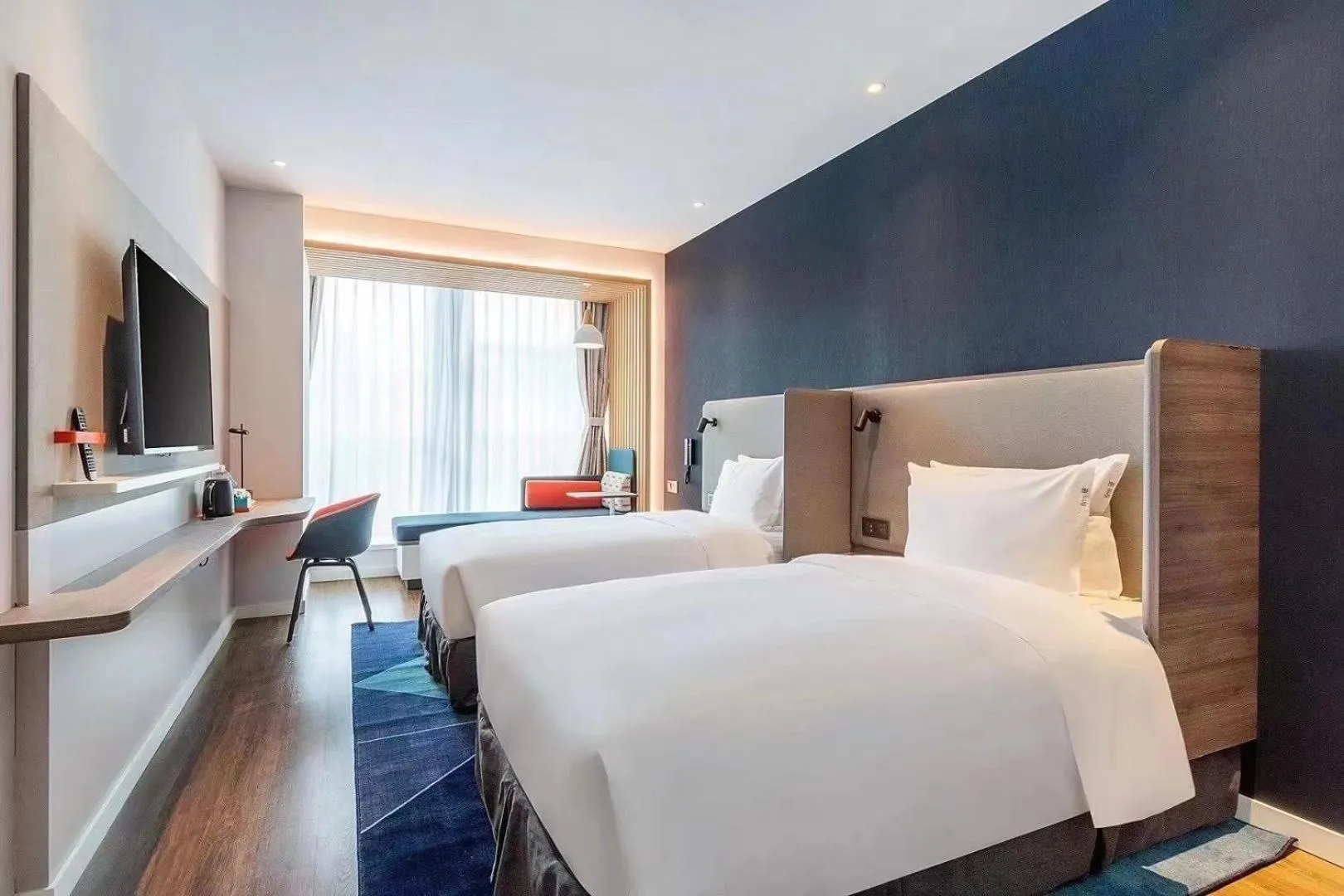 Superior Twin Room in Holiday Inn Express - Wuhan Optical Valley by IHG