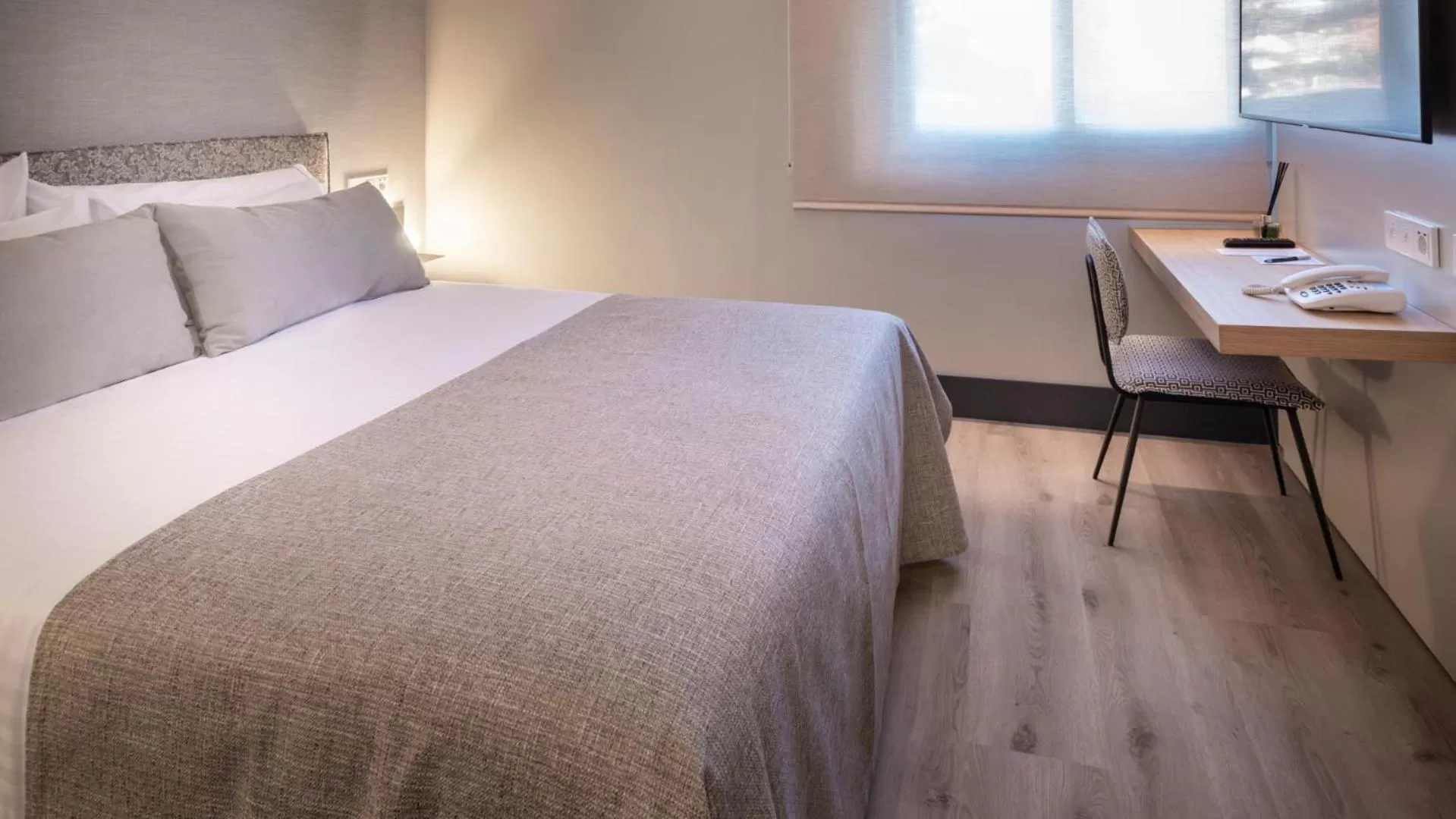 Budget Double Room in Bel Air