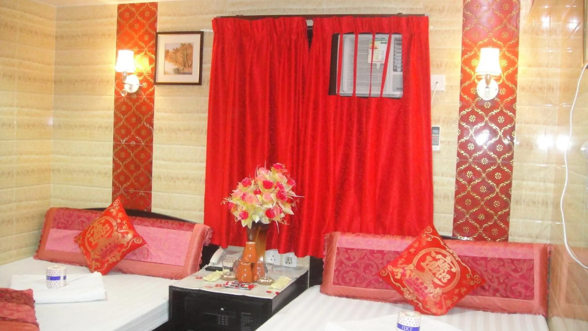 Deluxe Family Room in Philippine Hostel