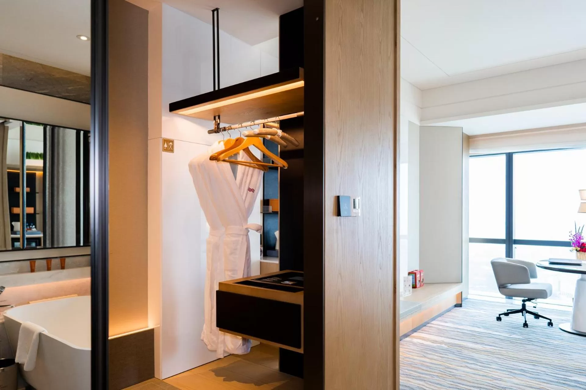 Standard King Room - High Floor in Crowne Plaza Shenzhen Nanshan by IHG