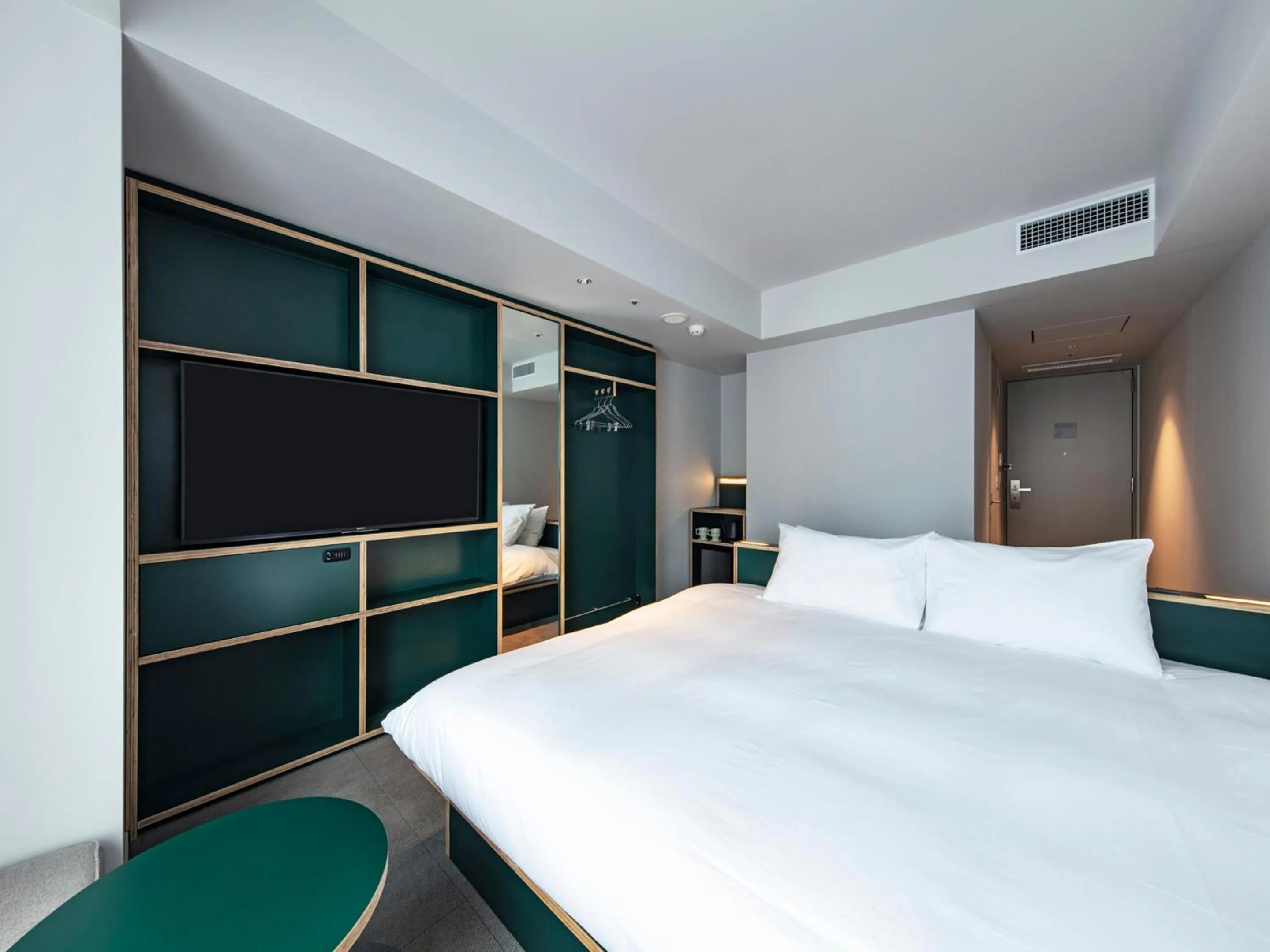 Superior King  - single occupancy - Non Smoking in all day place shibuya