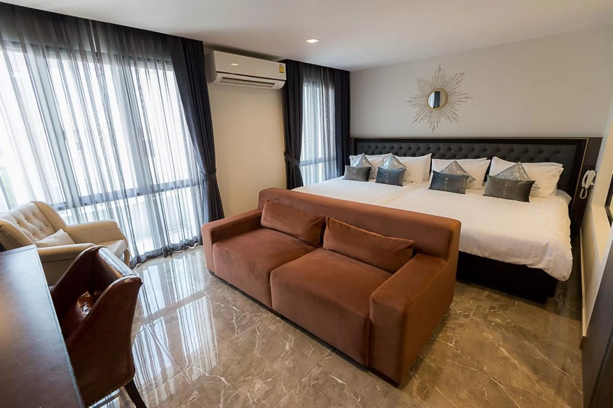 Family Room with Bath in SN Connx - SHA Plus