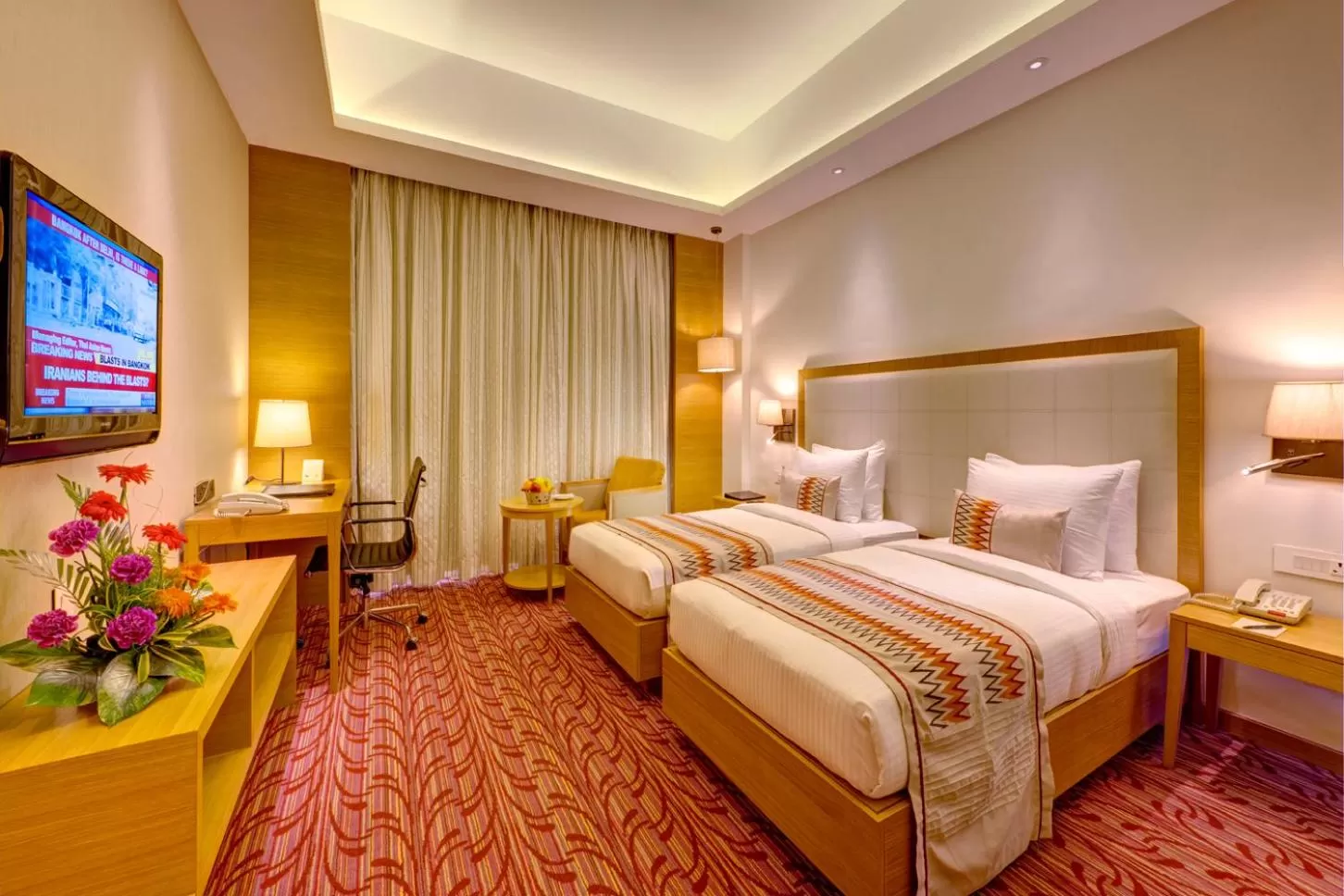 Deluxe Twin Room in Pride Plaza Hotel, Kolkata