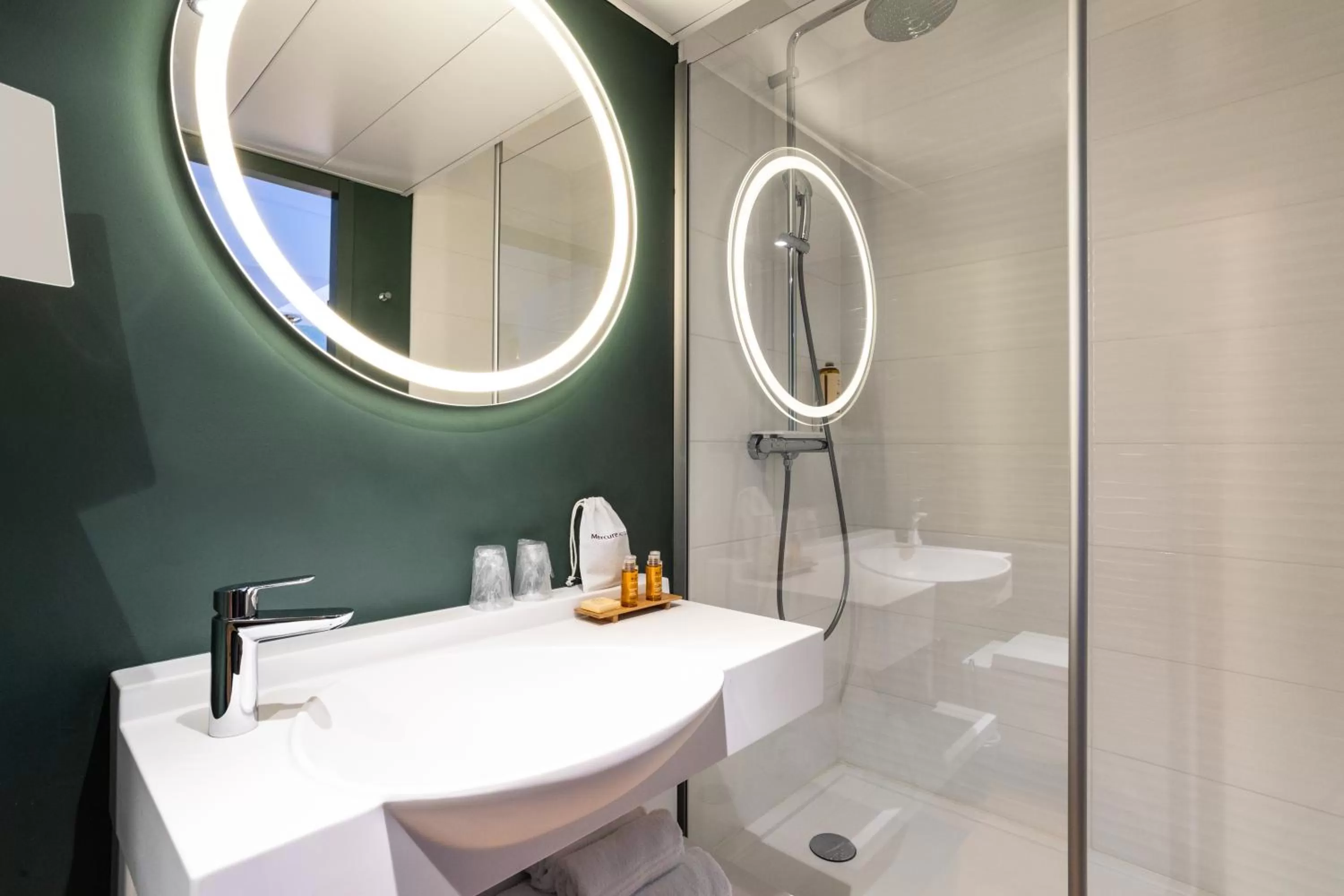 Junior Suite in Mercure Saint Omer Centre Gare