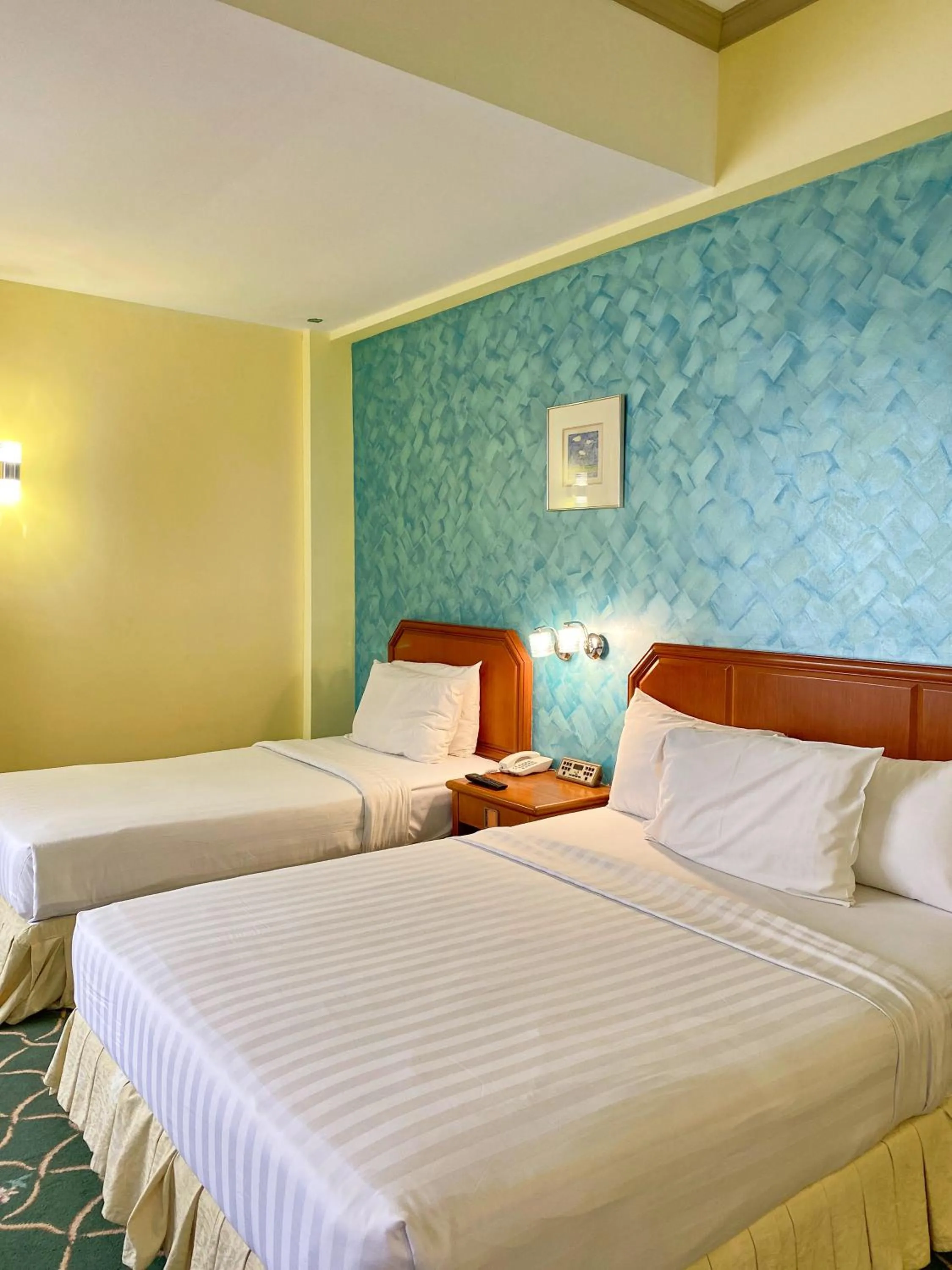 Junior Suite King in Hotel Sandakan