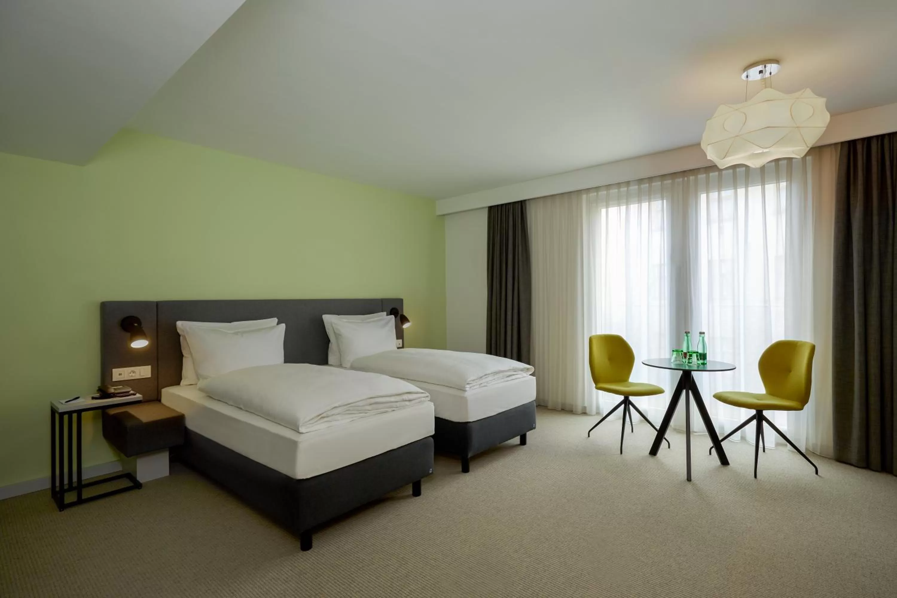 Deluxe Double Room in H+ Hotel Wien