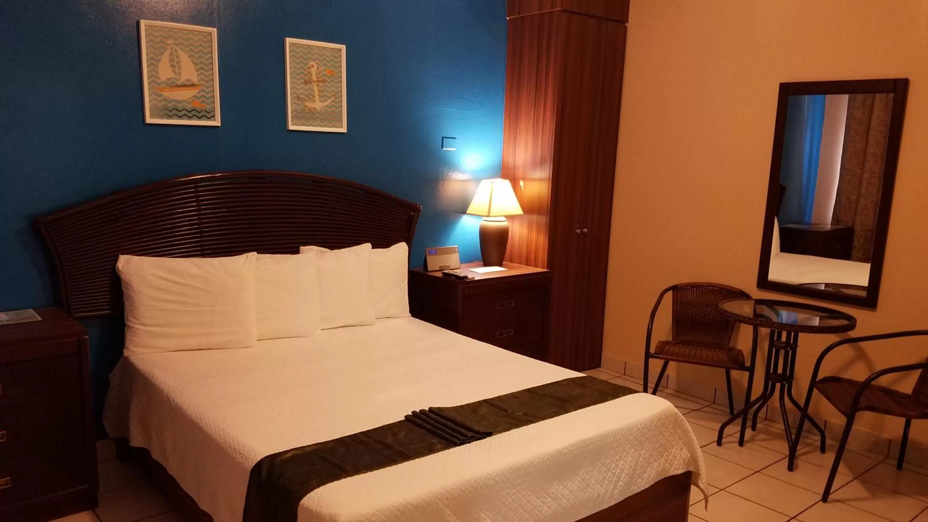 Single Room in Combate Beach Resort
