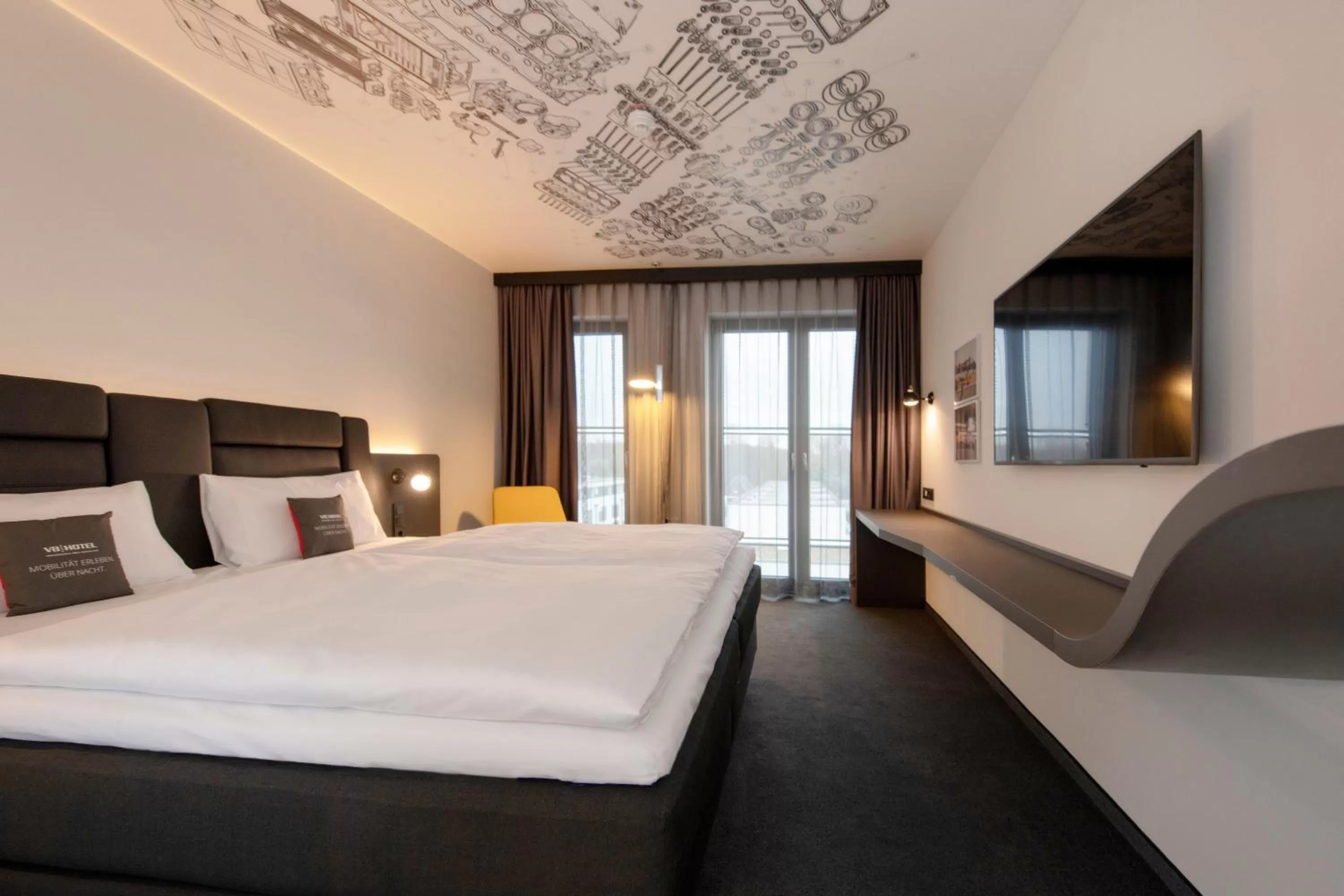 Standard Twin Room in V8 Hotel Köln at MOTORWORLD